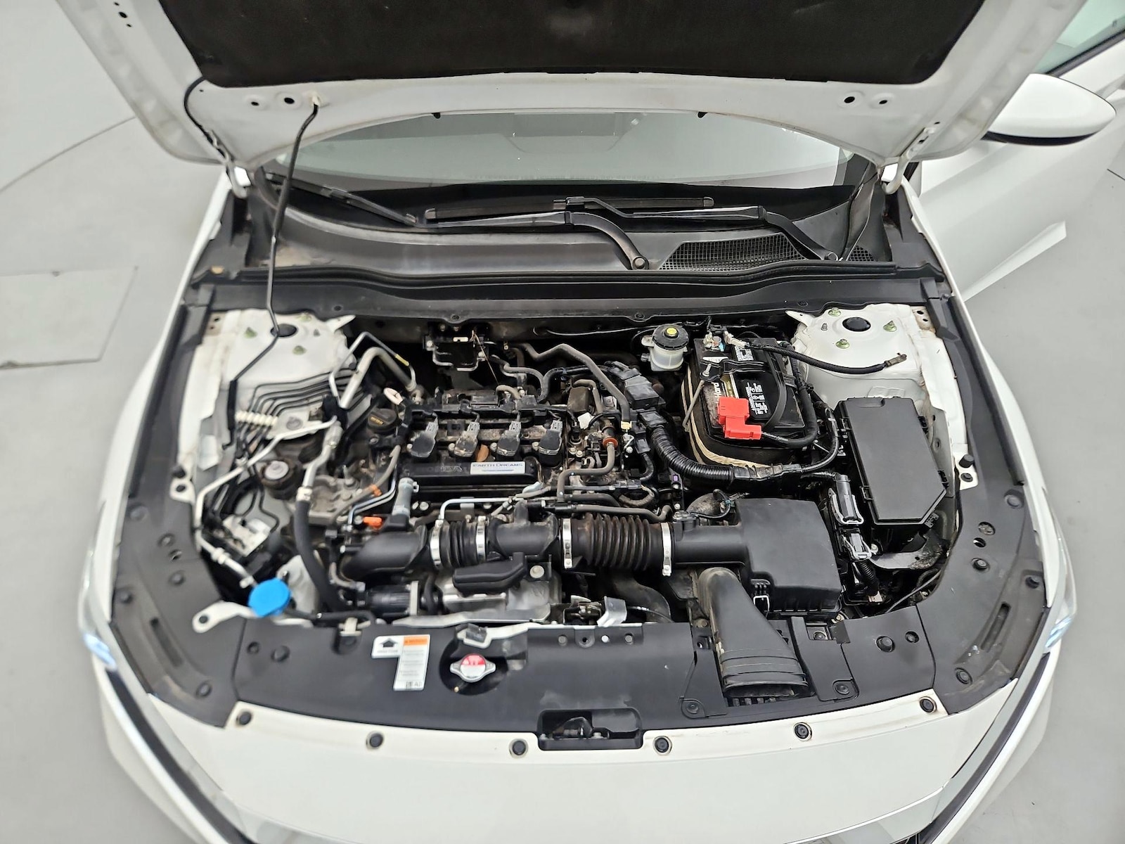 2018 Honda Accord LX - Photo 22