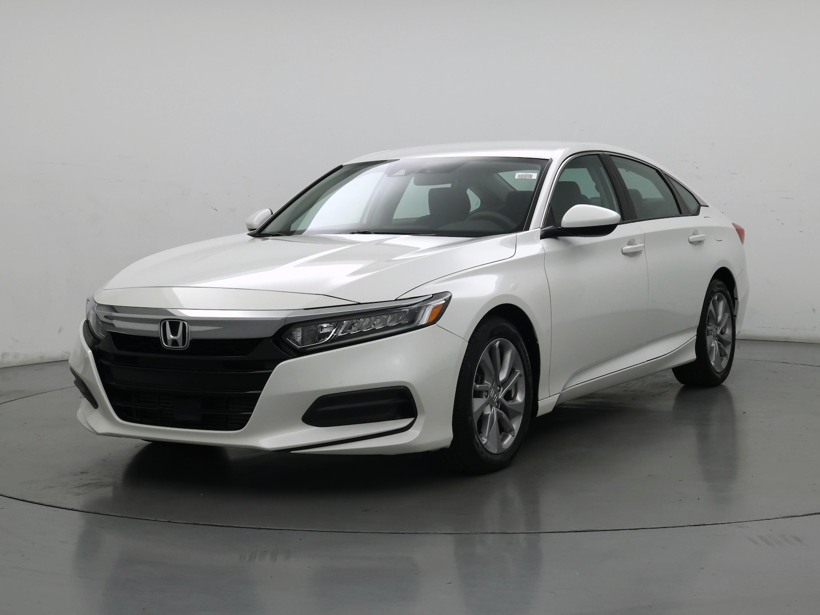 2018 Honda Accord LX - Photo 5