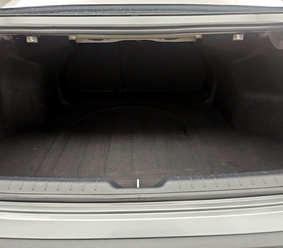 Trunk/Cargo (Seats Up)