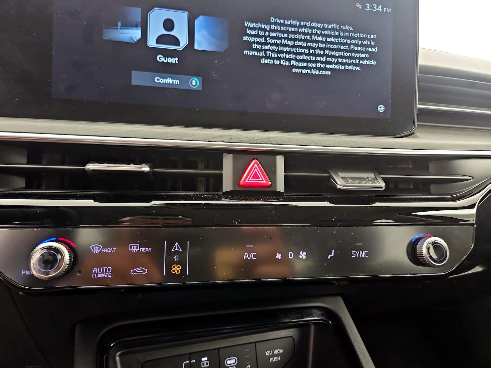 2025 Kia K5 EX - Photo 17