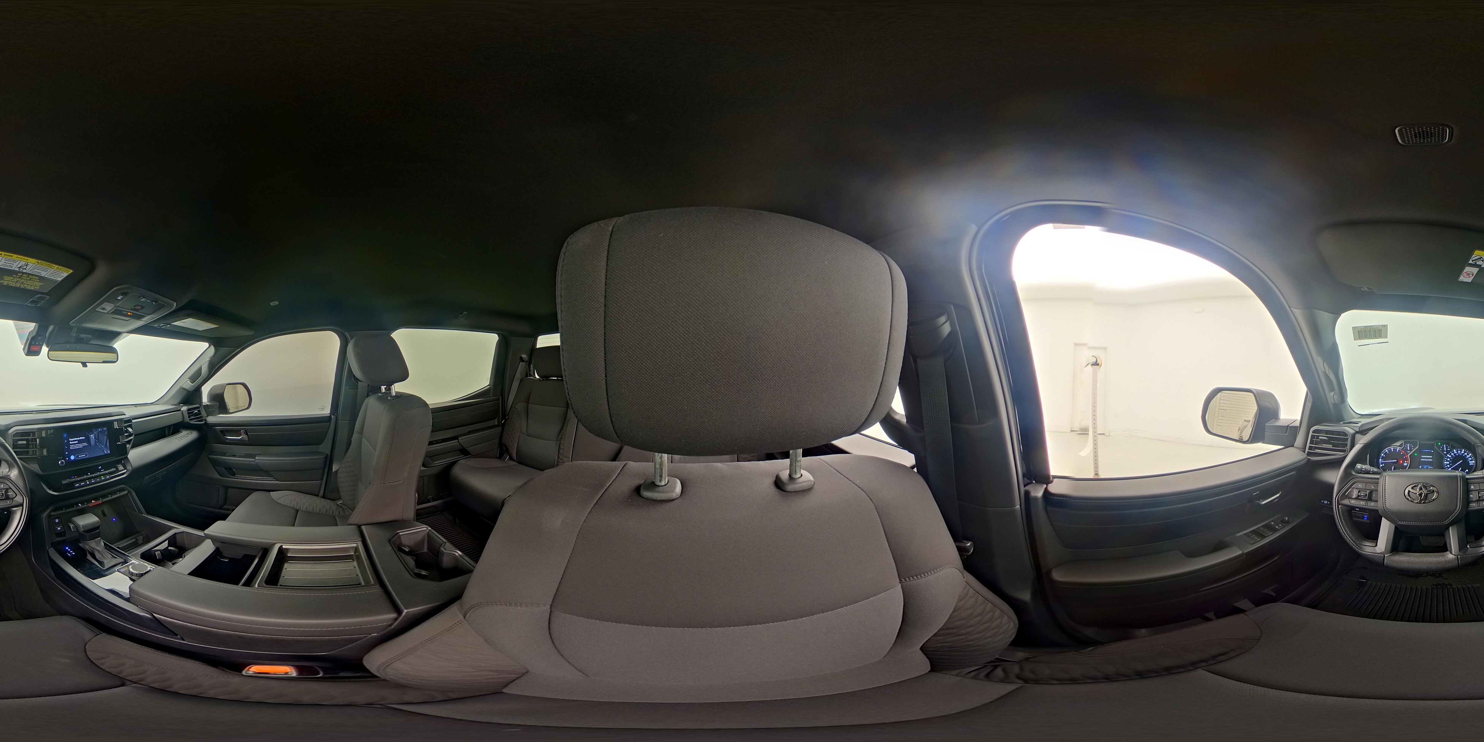 2026 Toyota Tundra SR5 - Photo 17