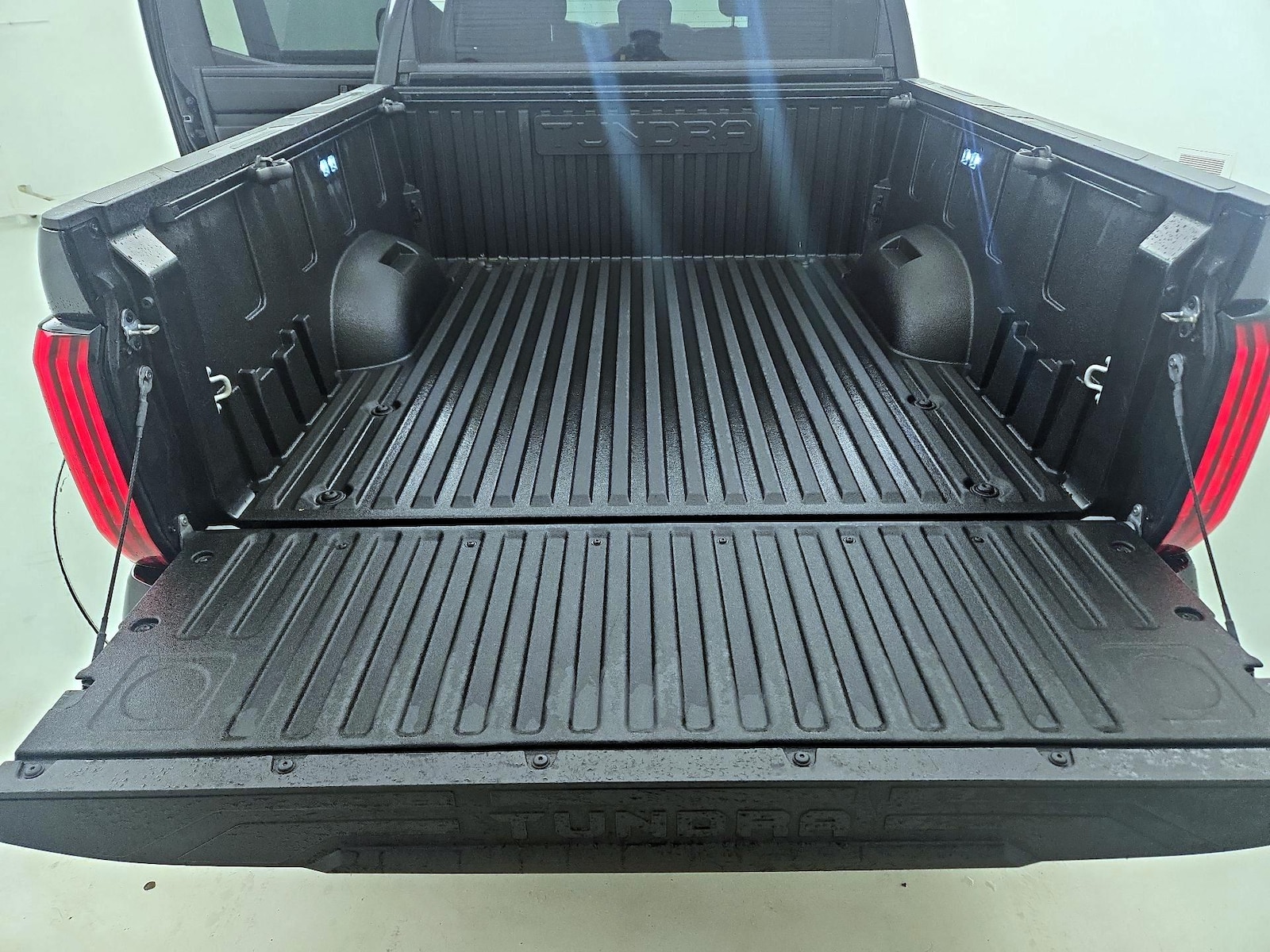 2026 Toyota Tundra SR5 - Photo 12