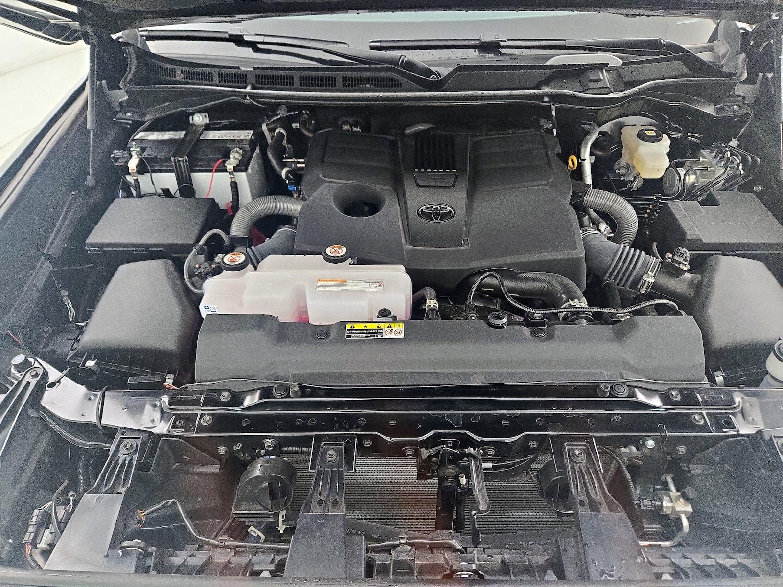 2026 Toyota Tundra SR5 - Photo 13