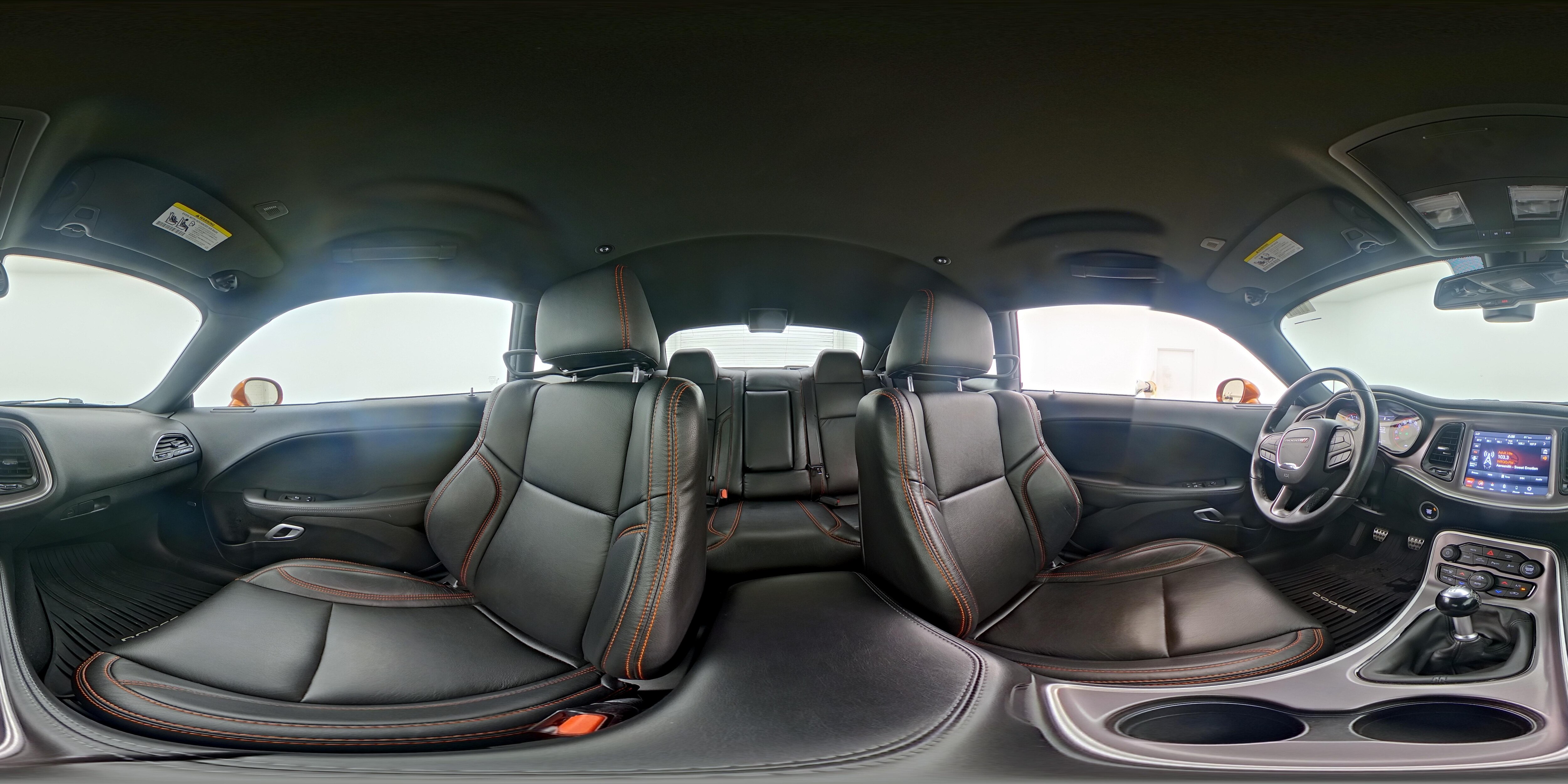 2022 Dodge Challenger R/T - Photo 23