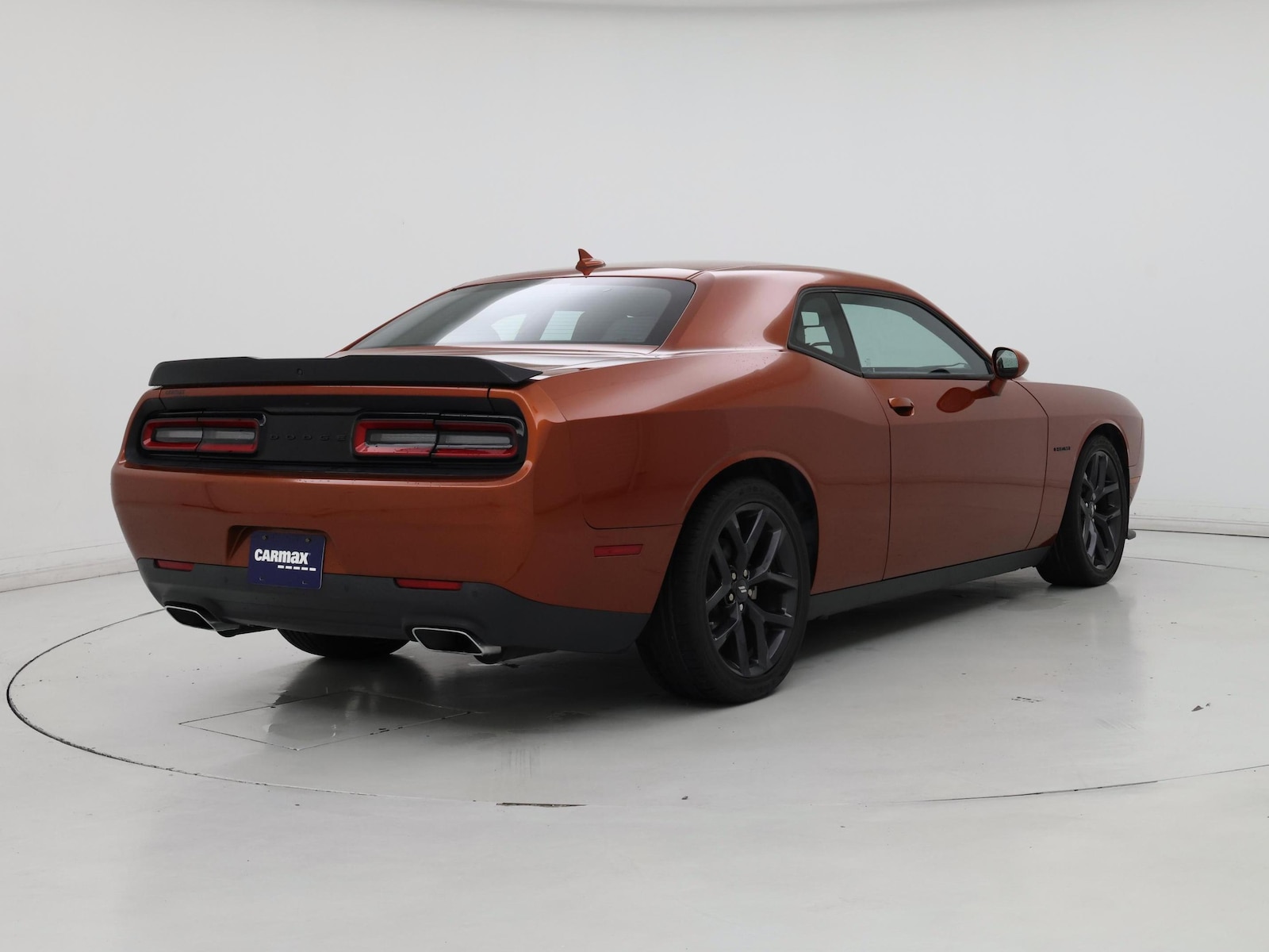 2022 Dodge Challenger R/T - Photo 9