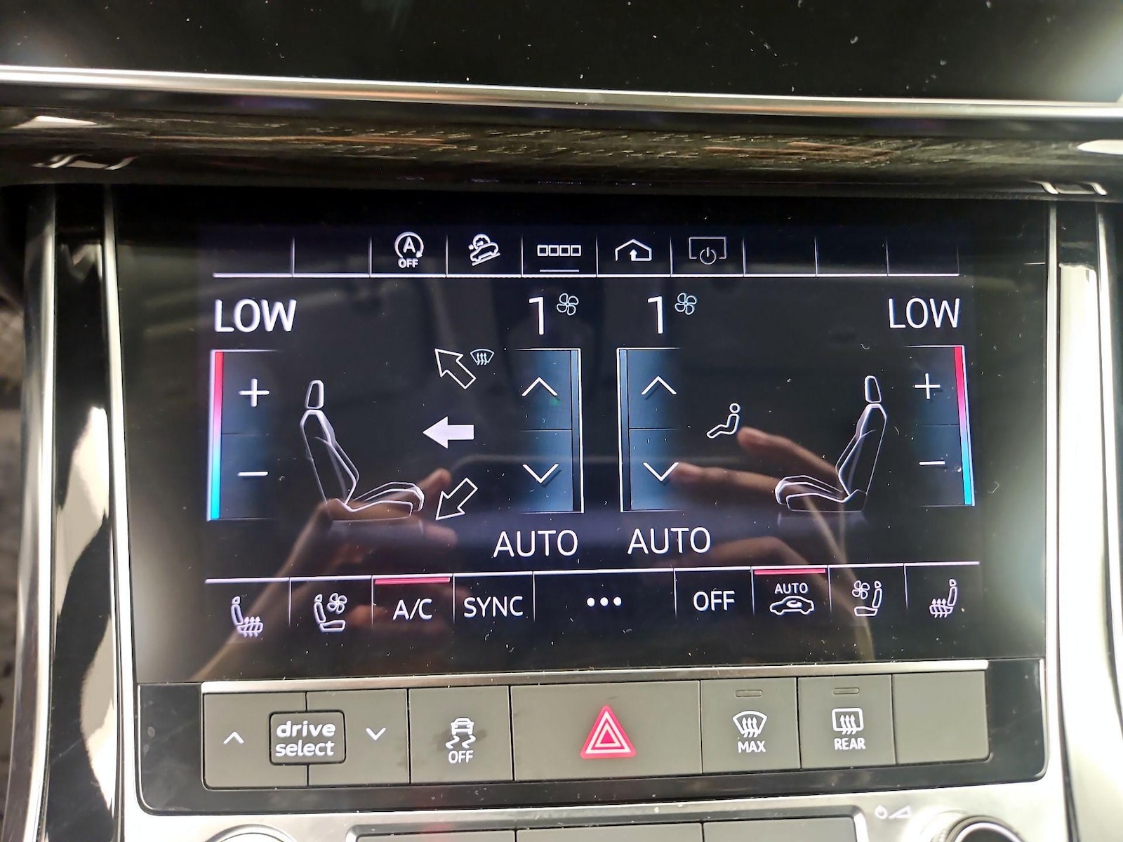 2024 Audi Q7 Premium Plus - Photo 16