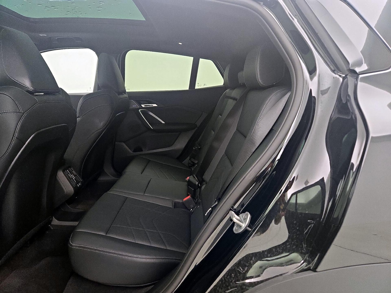2026 BMW X2 28i - Photo 21