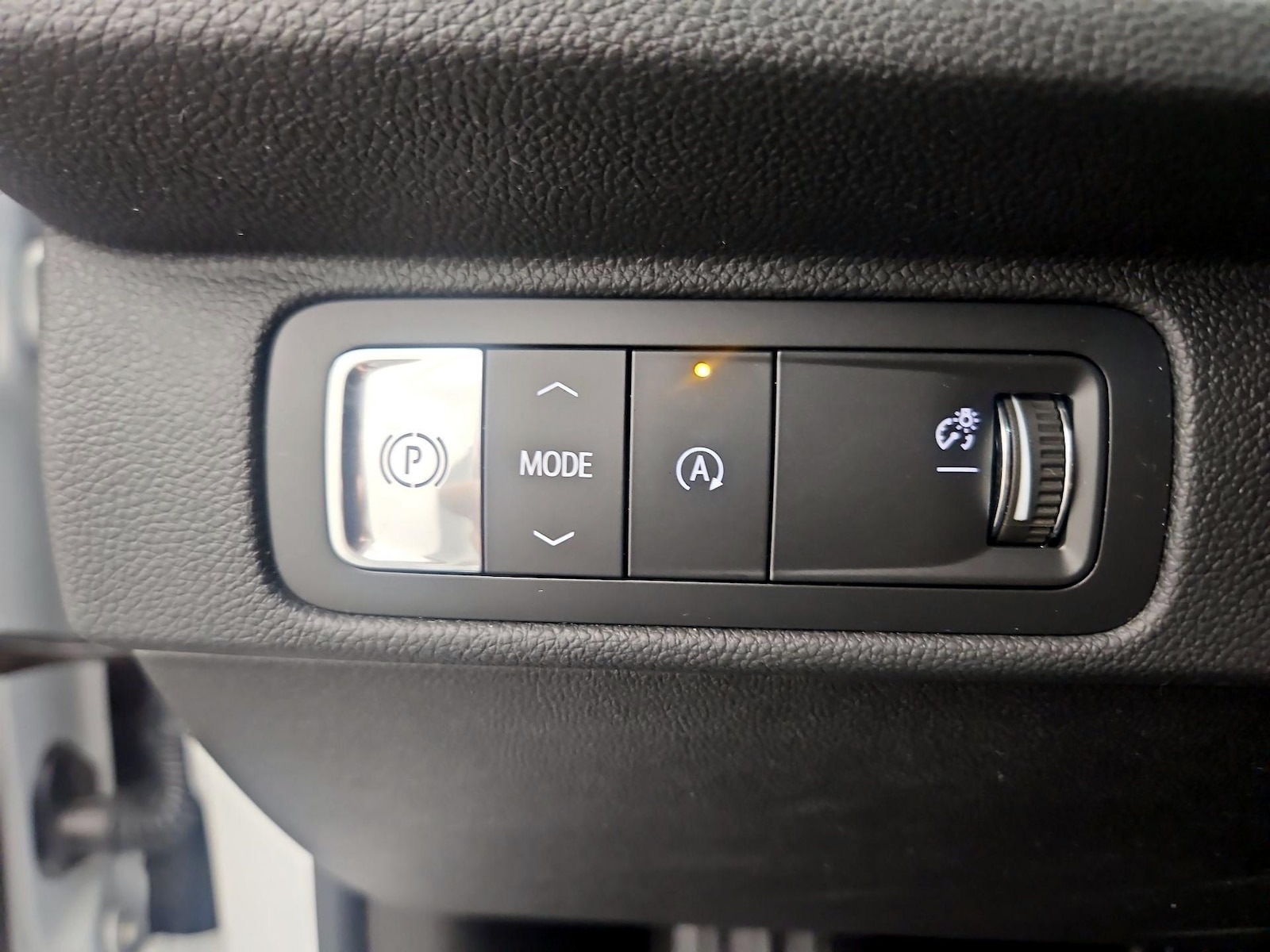 2026 Chevrolet Traverse LT - Photo 14