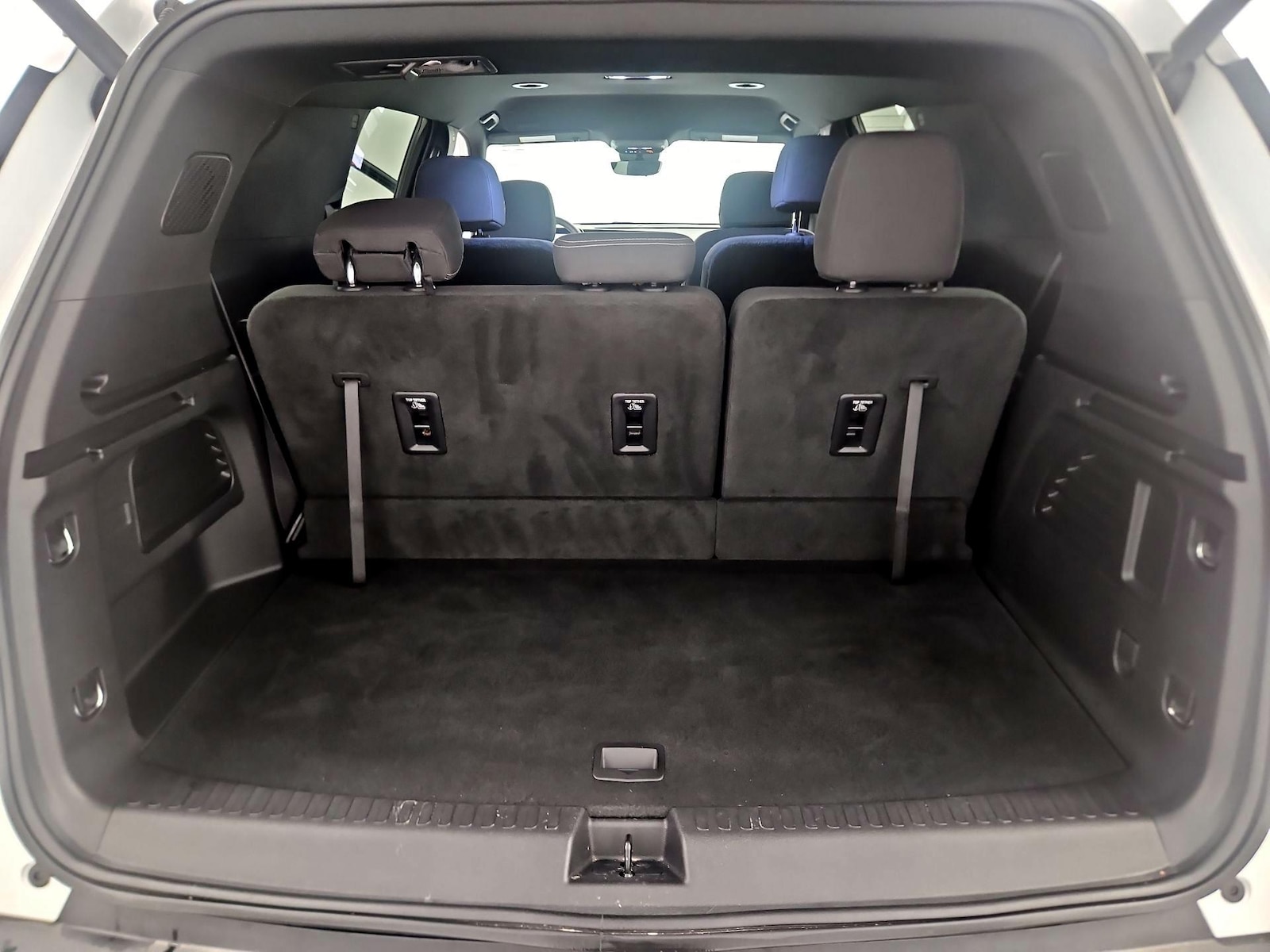 2026 Chevrolet Traverse LT - Photo 21