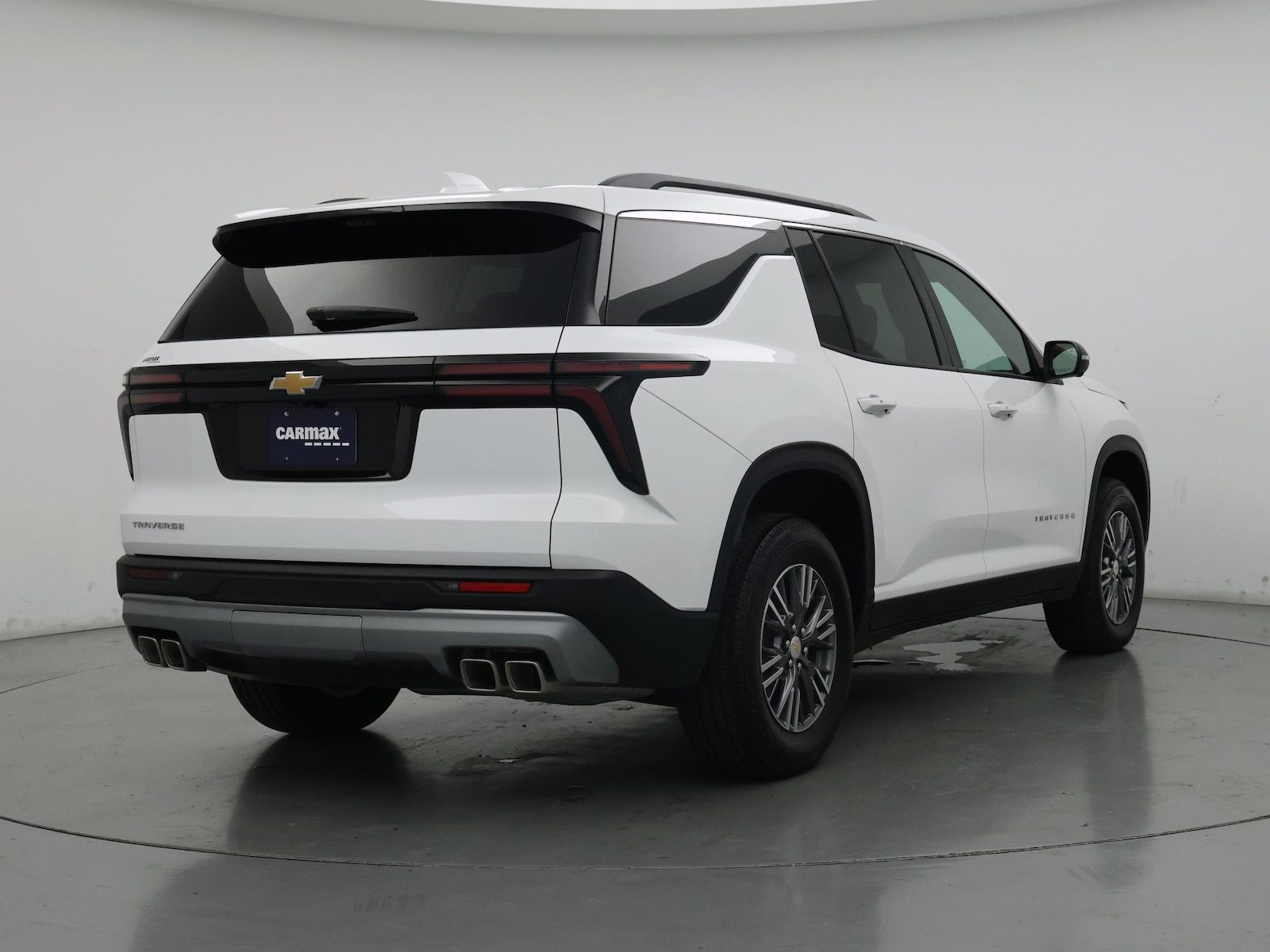 2026 Chevrolet Traverse LT - Photo 9
