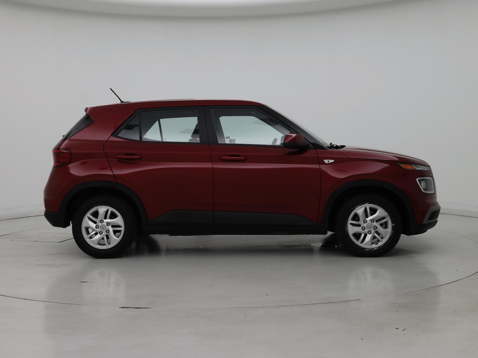 2024 Hyundai Venue SE - Photo 8