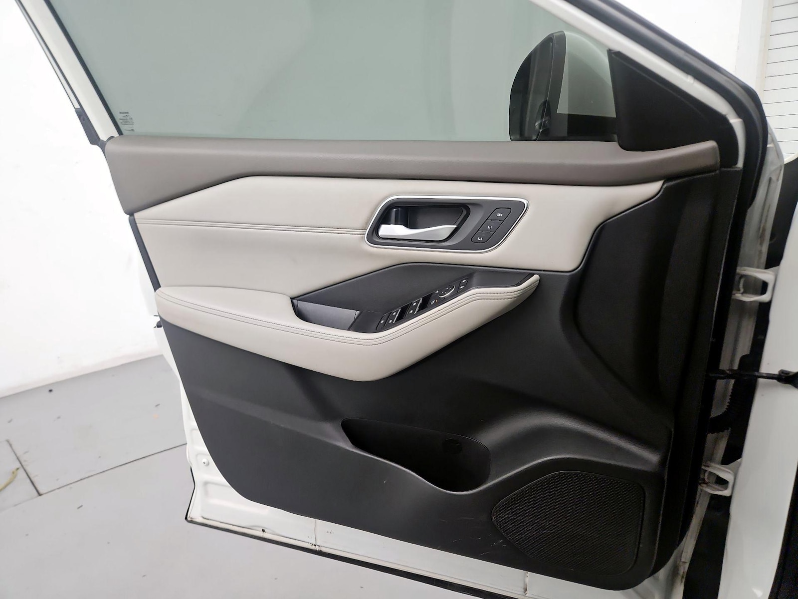 2021 Nissan Rogue SL - Photo 13