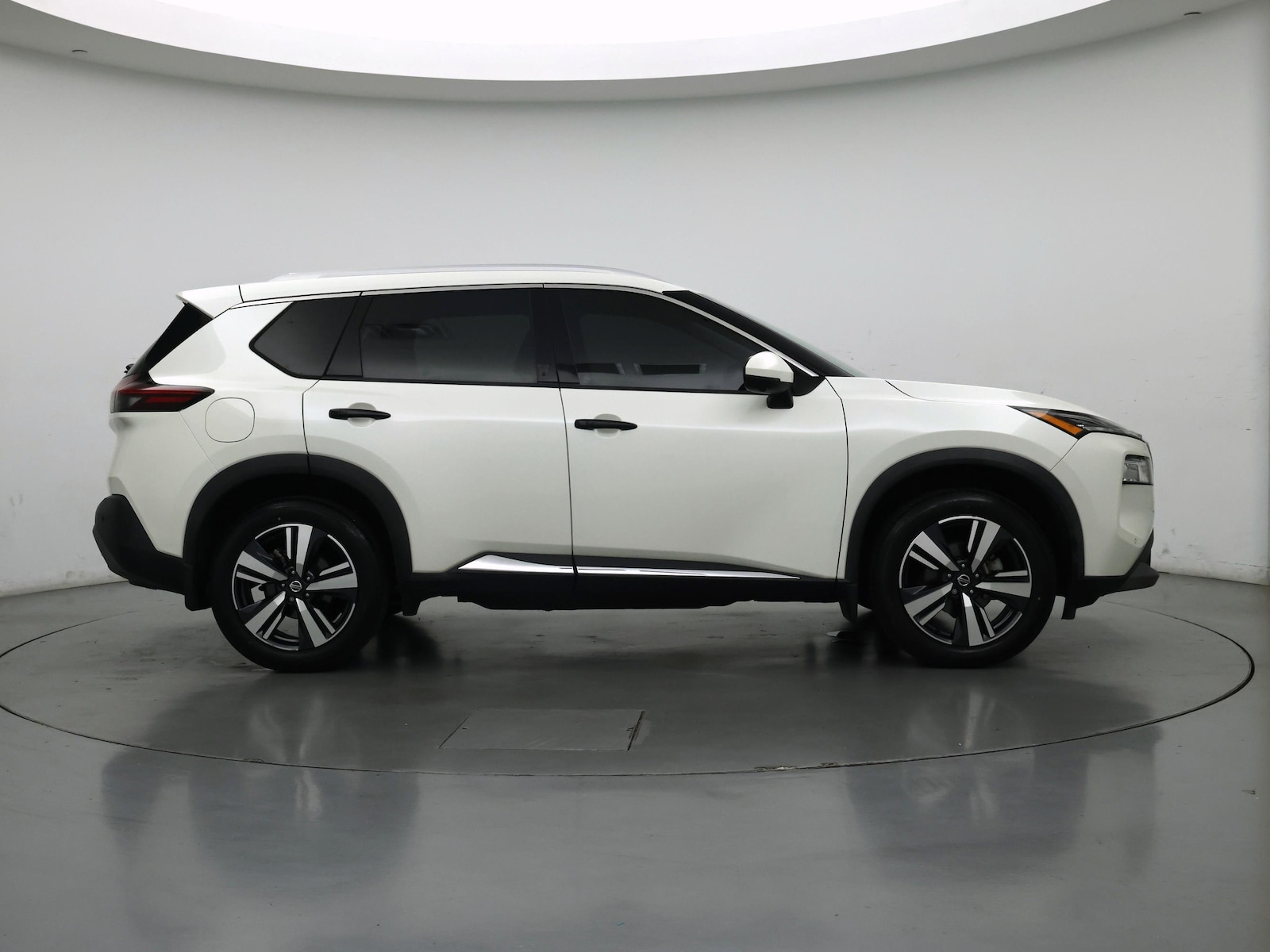 2021 Nissan Rogue SL - Photo 8