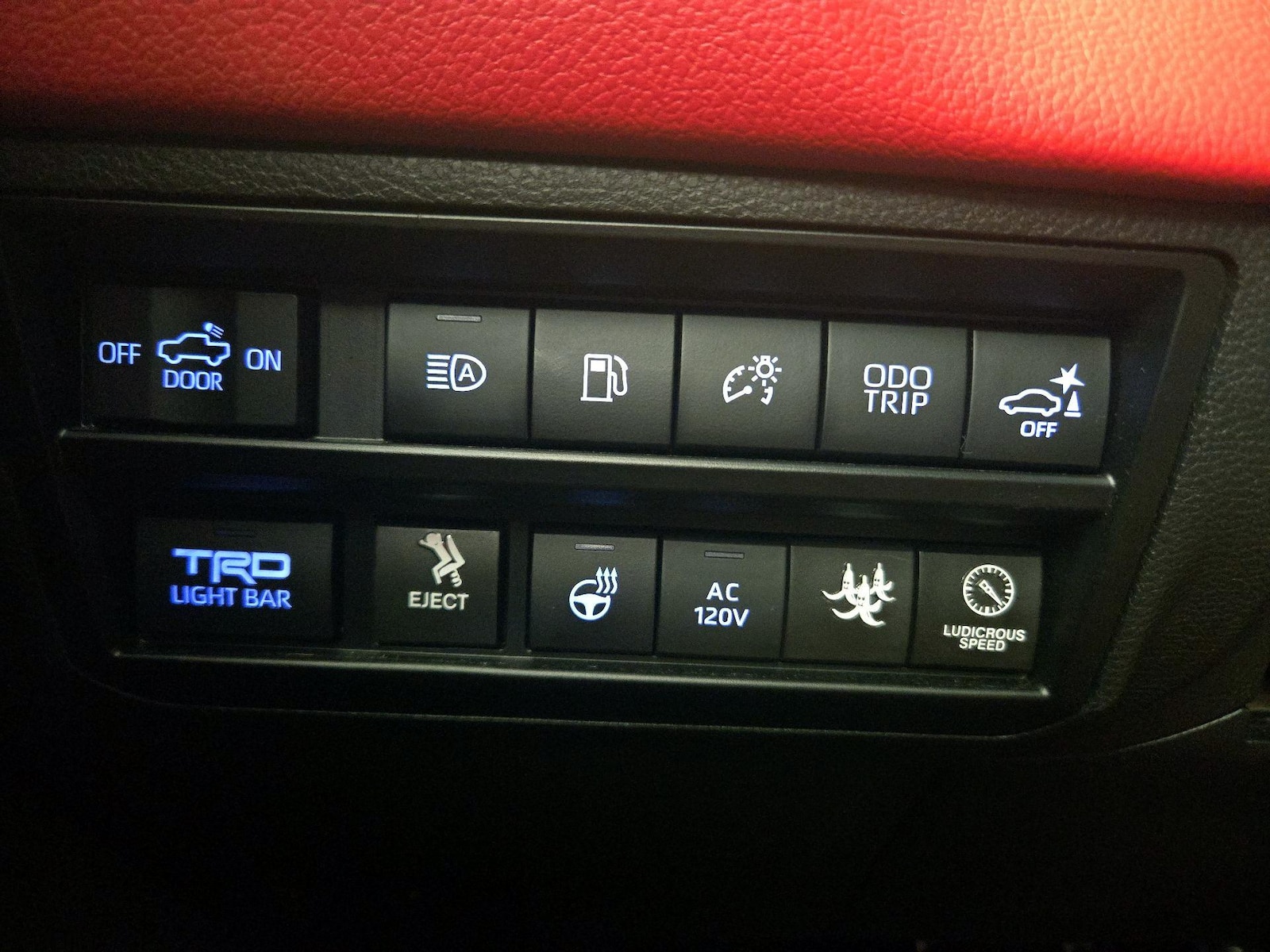 2023 Toyota Tundra TRD Pro - Photo 14