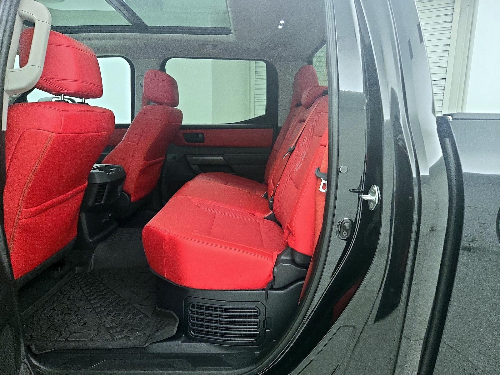 2023 Toyota Tundra TRD Pro - Photo 21