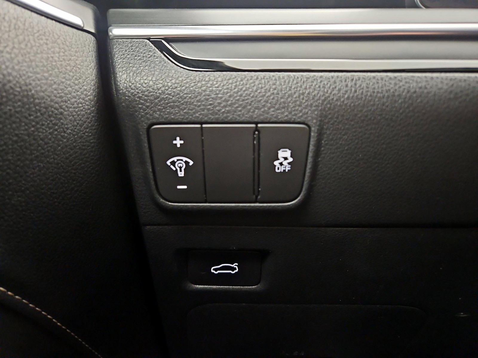 2026 Kia K5 GT-Line - Photo 12