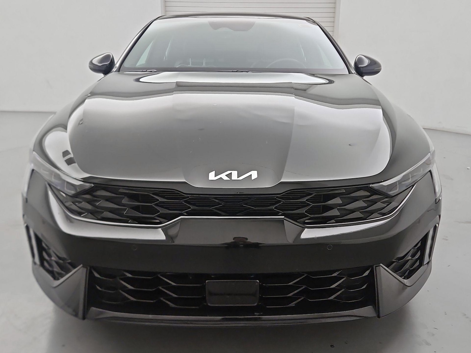 2026 Kia K5 GT-Line - Photo 2