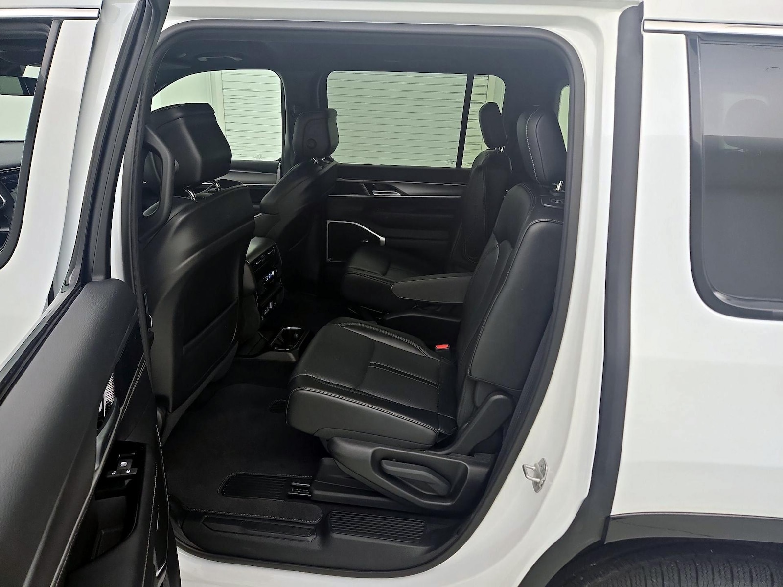 Rear Air Conditioning