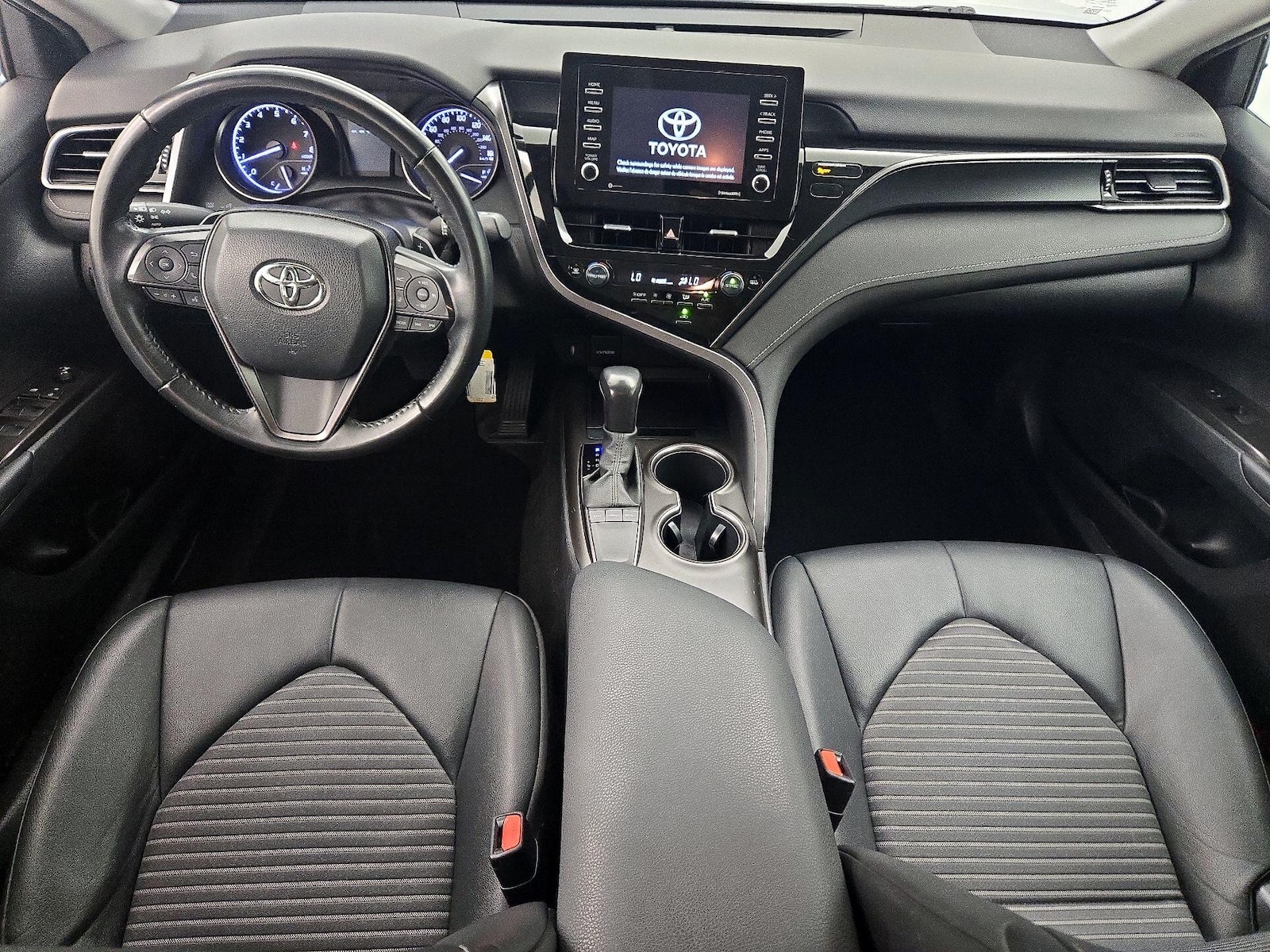 Apple CarPlay® & Android Auto™