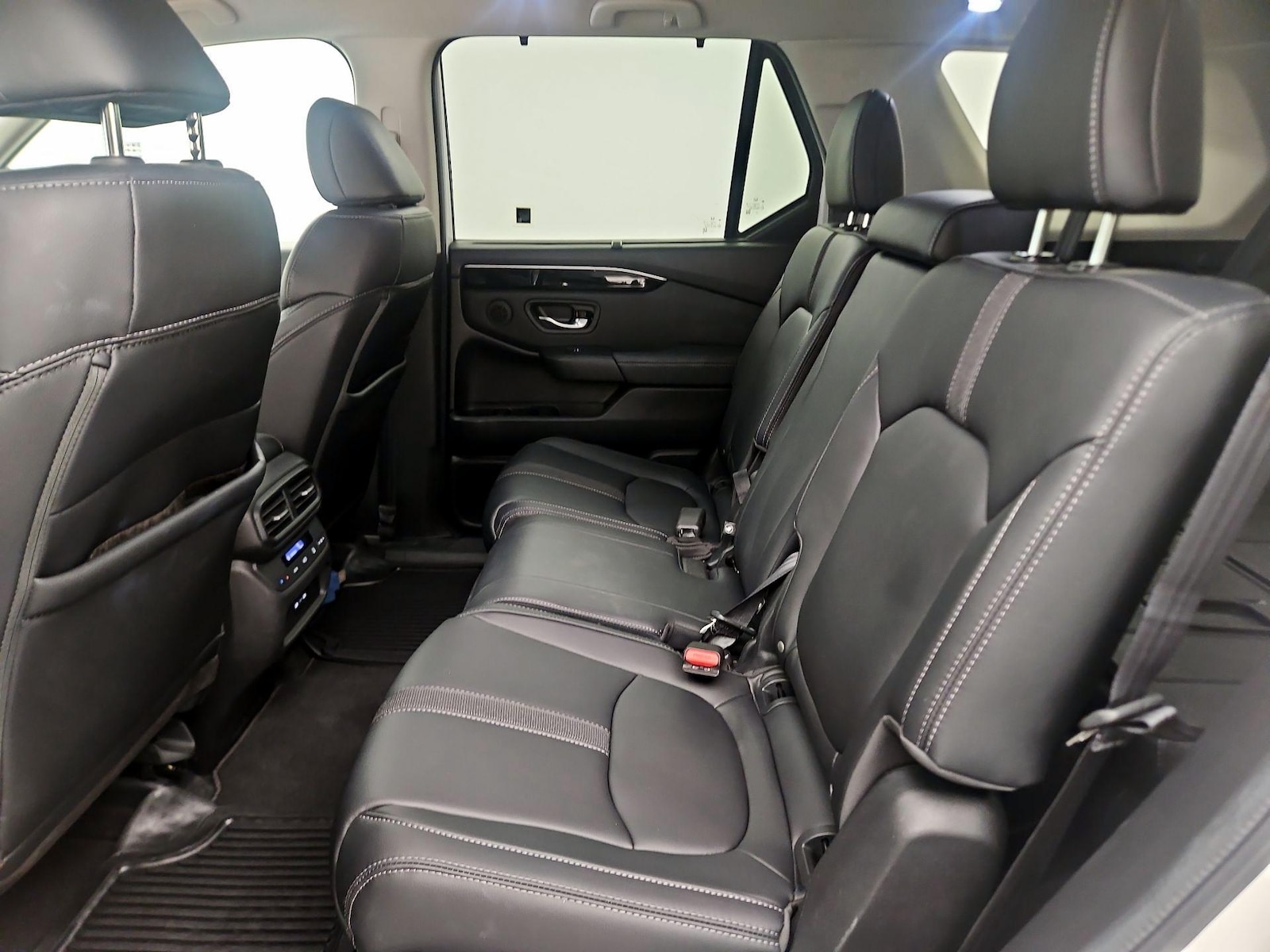 Rear Air Conditioning