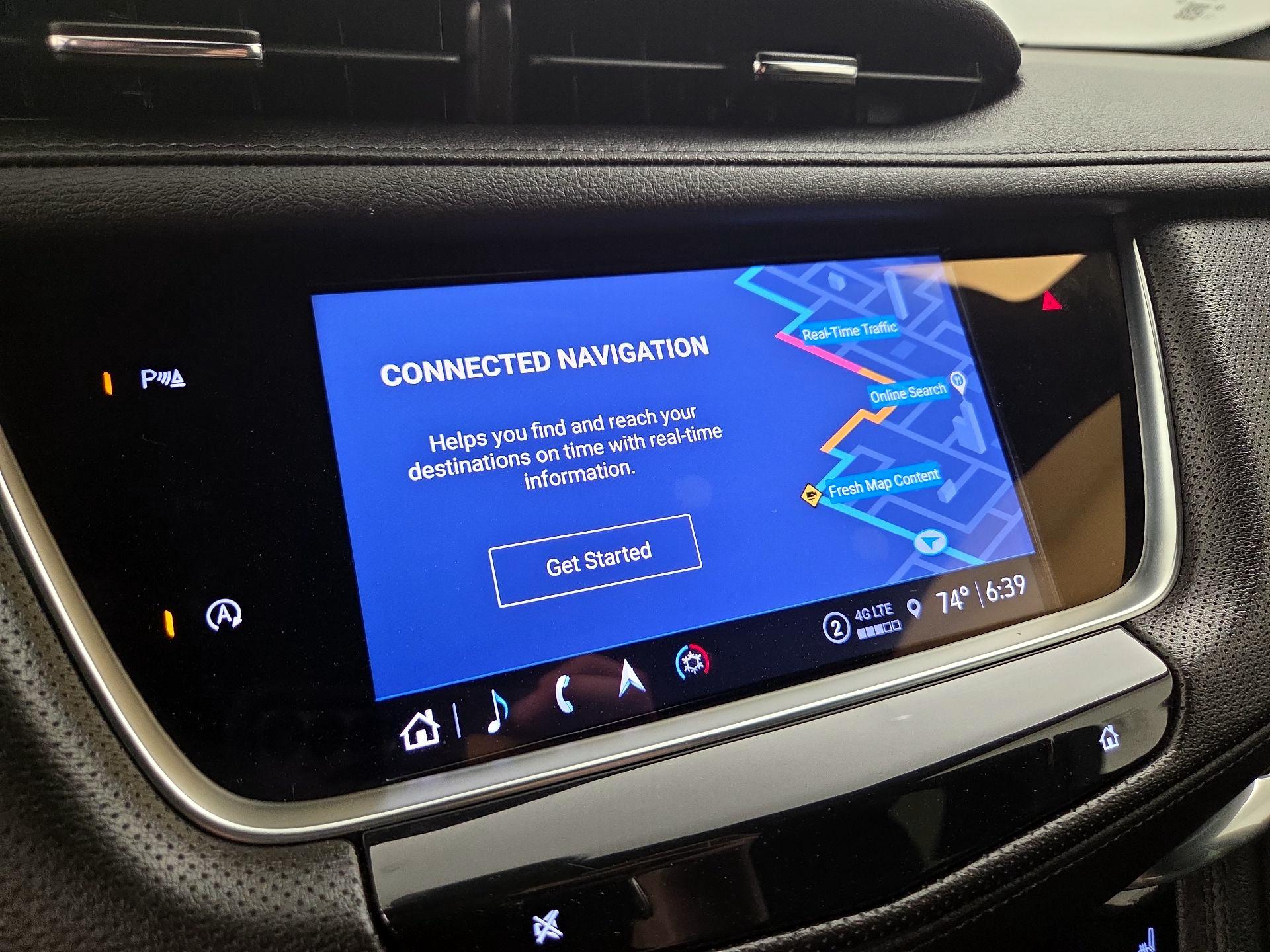 Thumbnail: 2023 Cadillac XT5 - 12