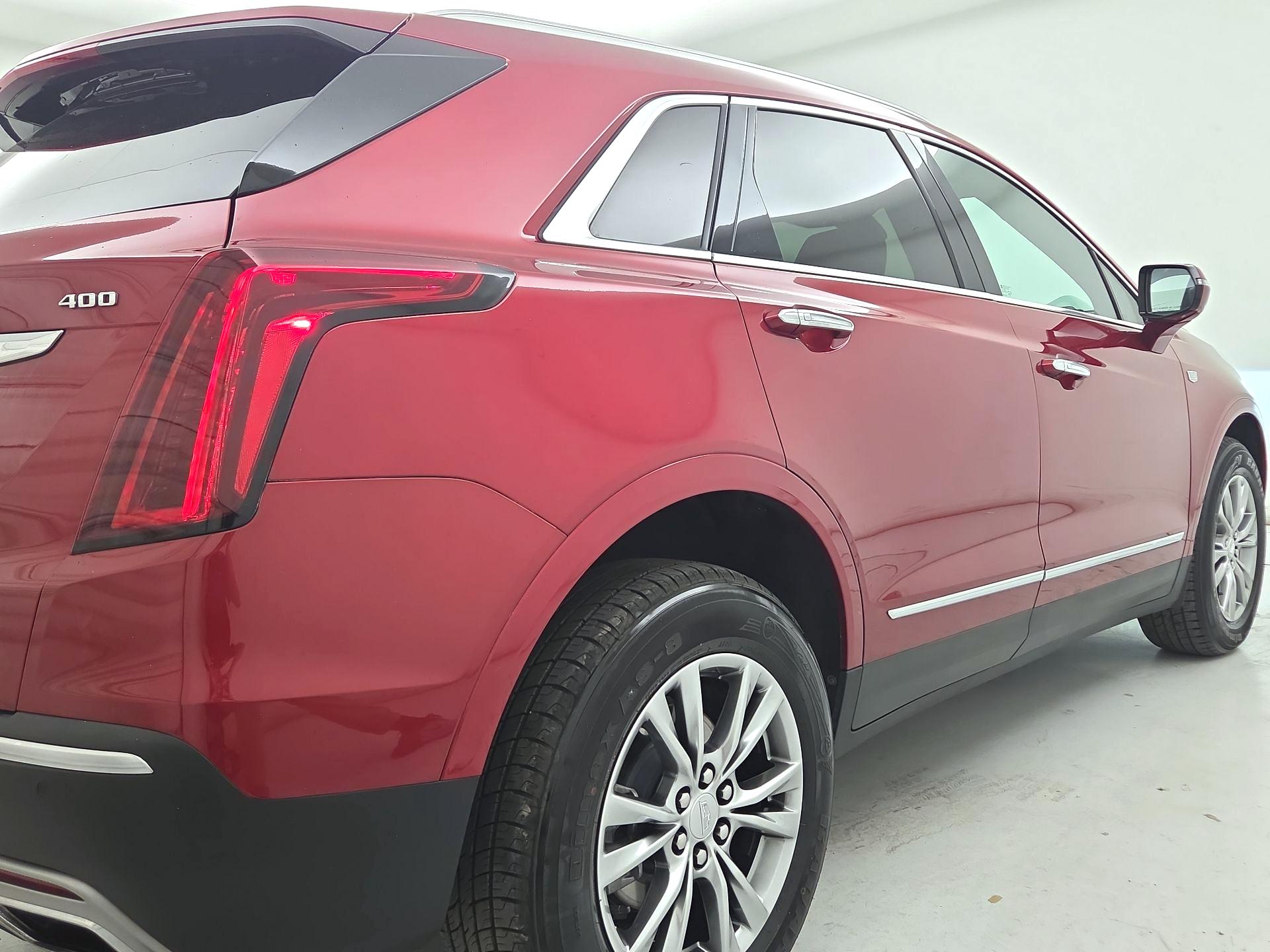 Thumbnail: 2023 Cadillac XT5 - 5