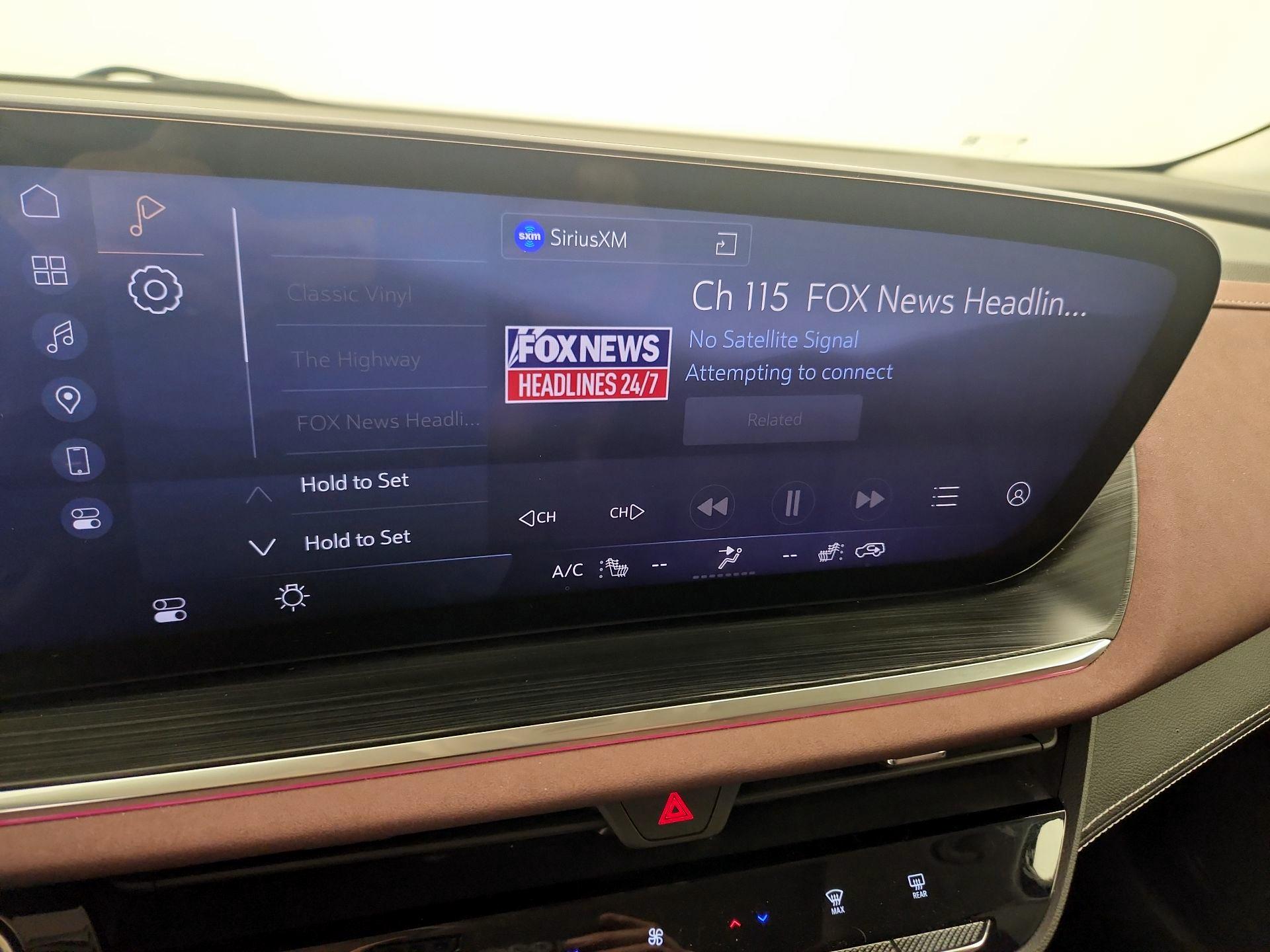 Thumbnail: 2024 Buick Envision - 16