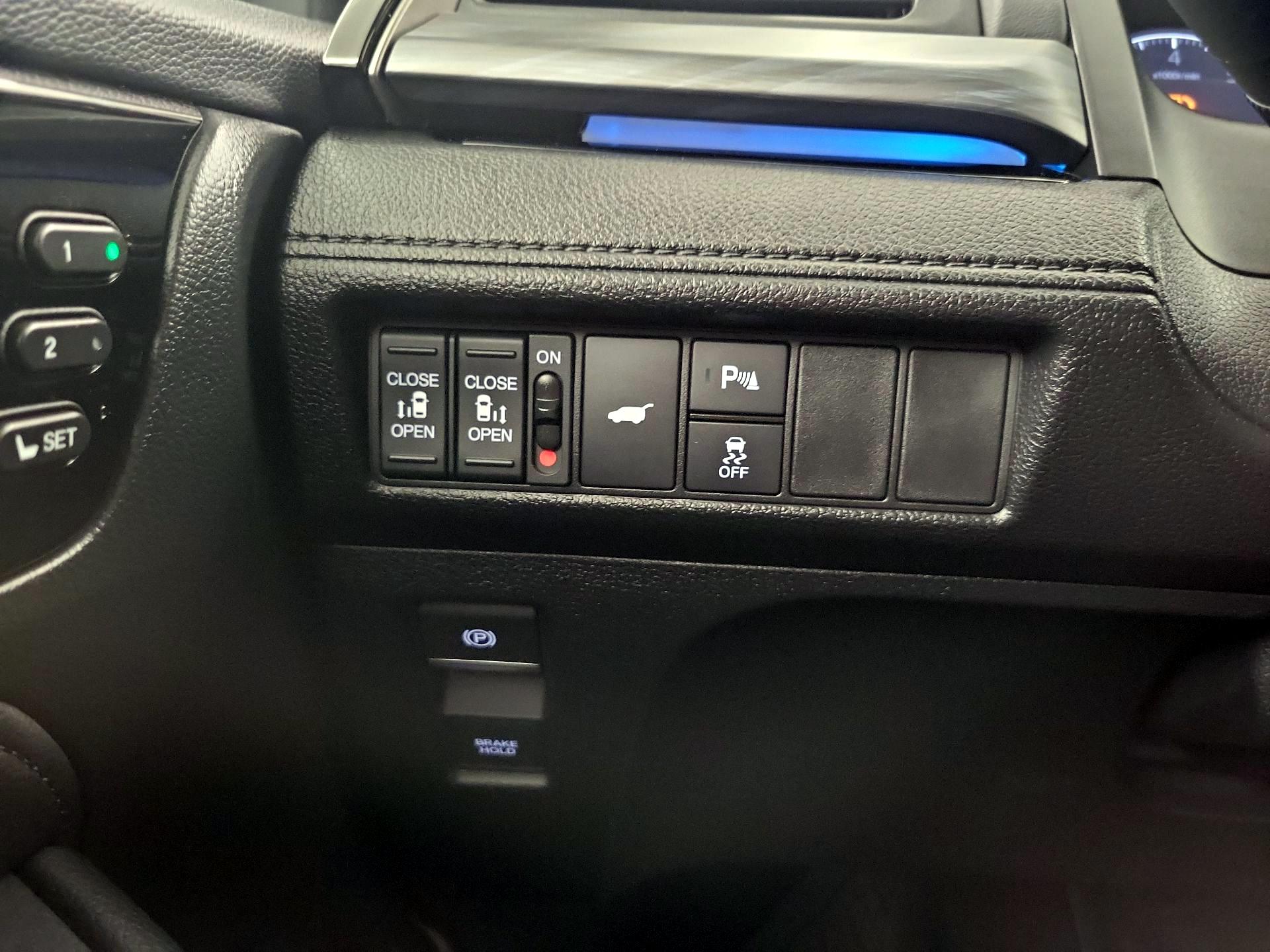 Thumbnail: 2025 Honda Odyssey - 13