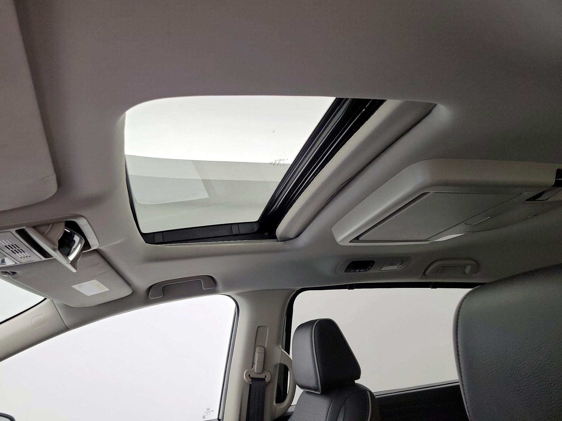 Thumbnail: 2025 Honda Odyssey - 20