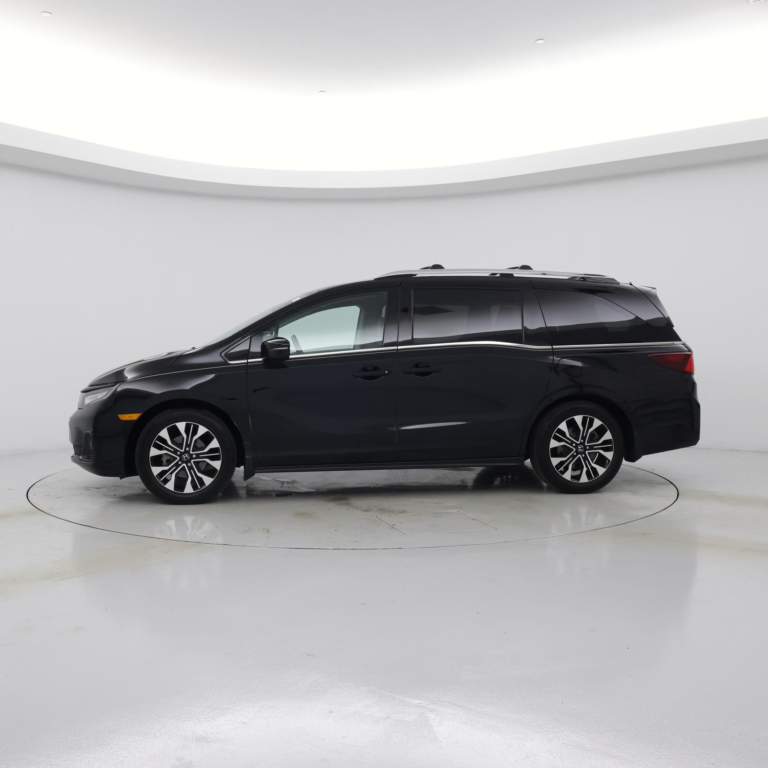 Thumbnail: 2025 Honda Odyssey - 3