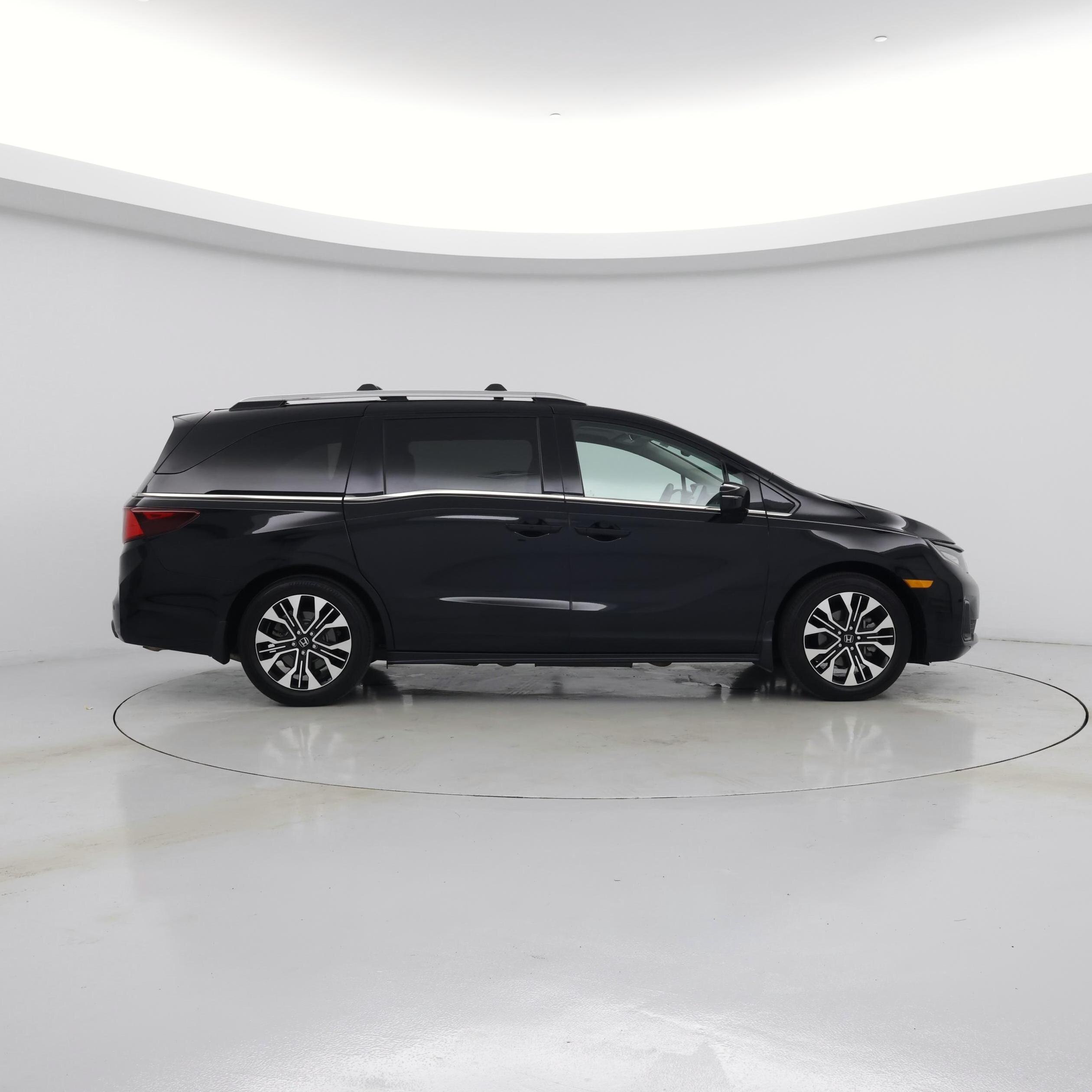 Thumbnail: 2025 Honda Odyssey - 7