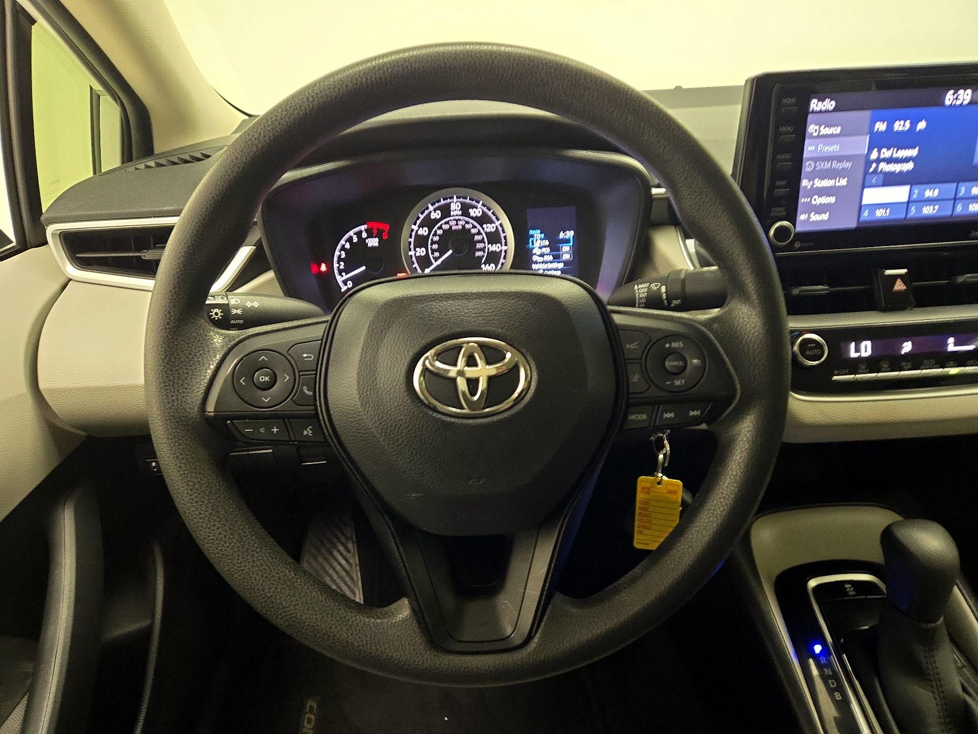 Thumbnail: 2022 Toyota Corolla - 10