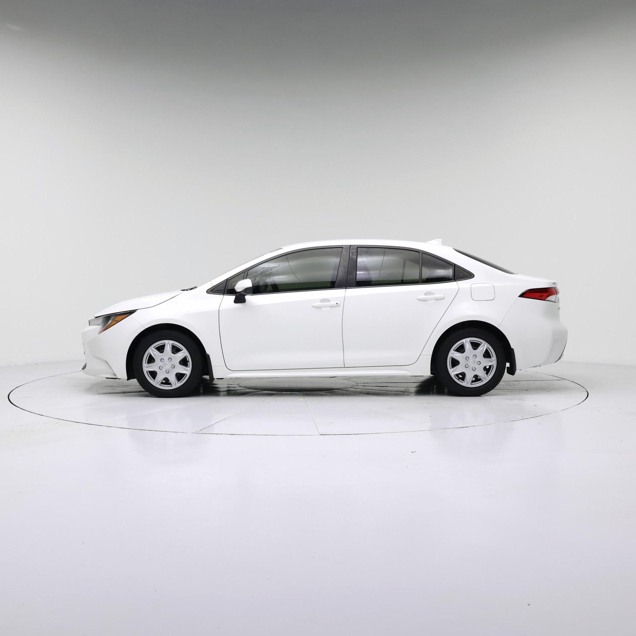 Thumbnail: 2022 Toyota Corolla - 3
