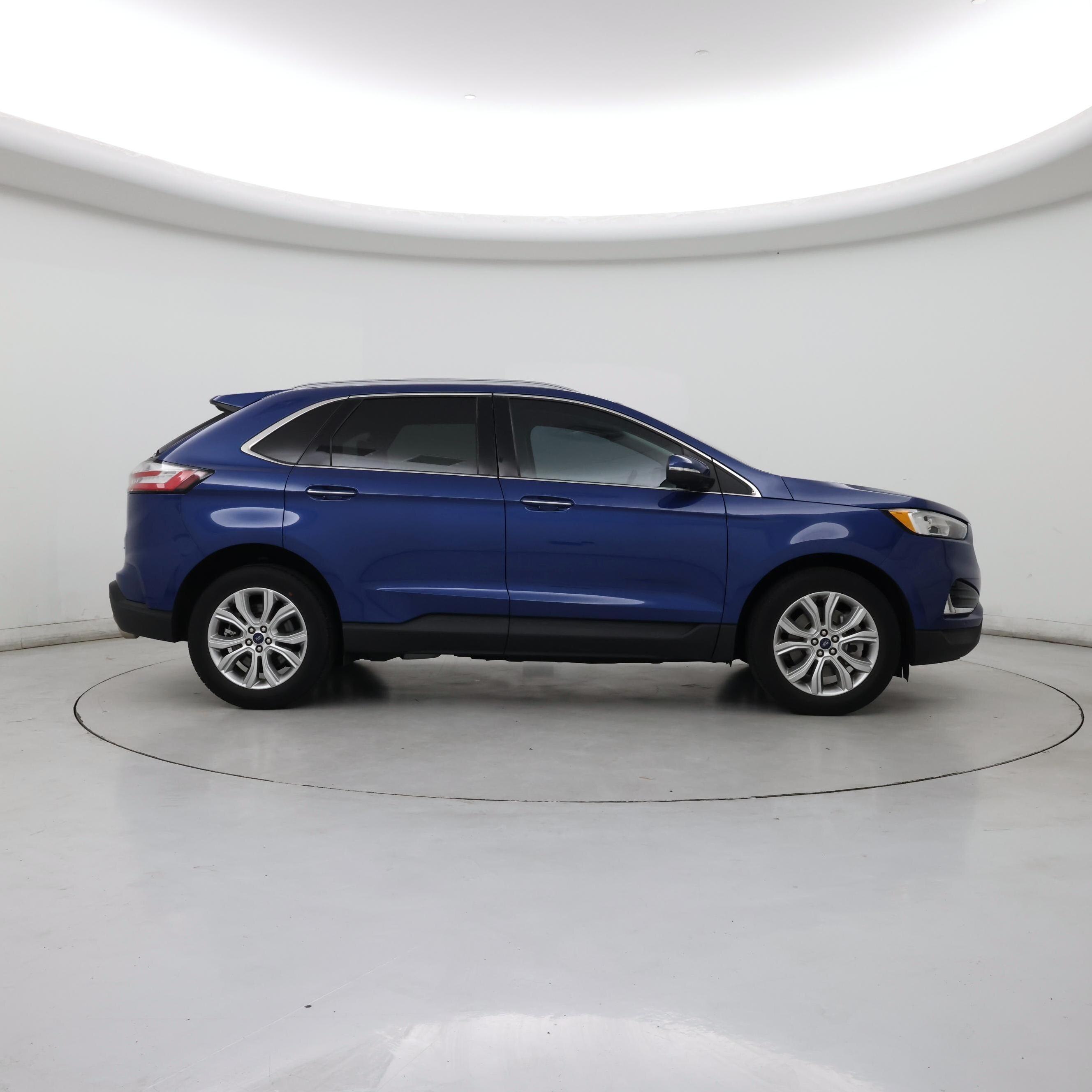 Thumbnail: 2021 Ford Edge - 7