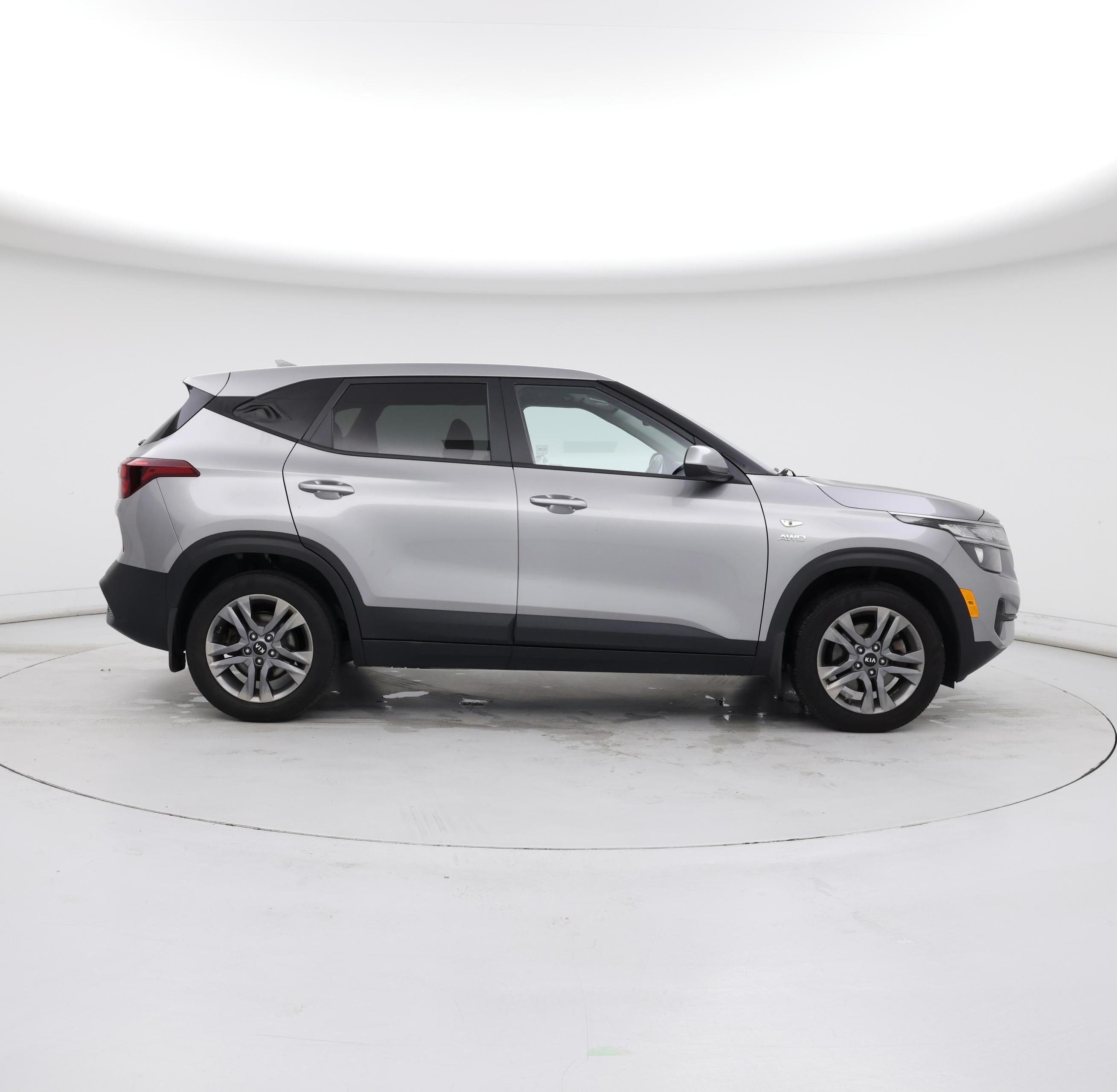 Thumbnail: 2021 Kia Seltos - 7