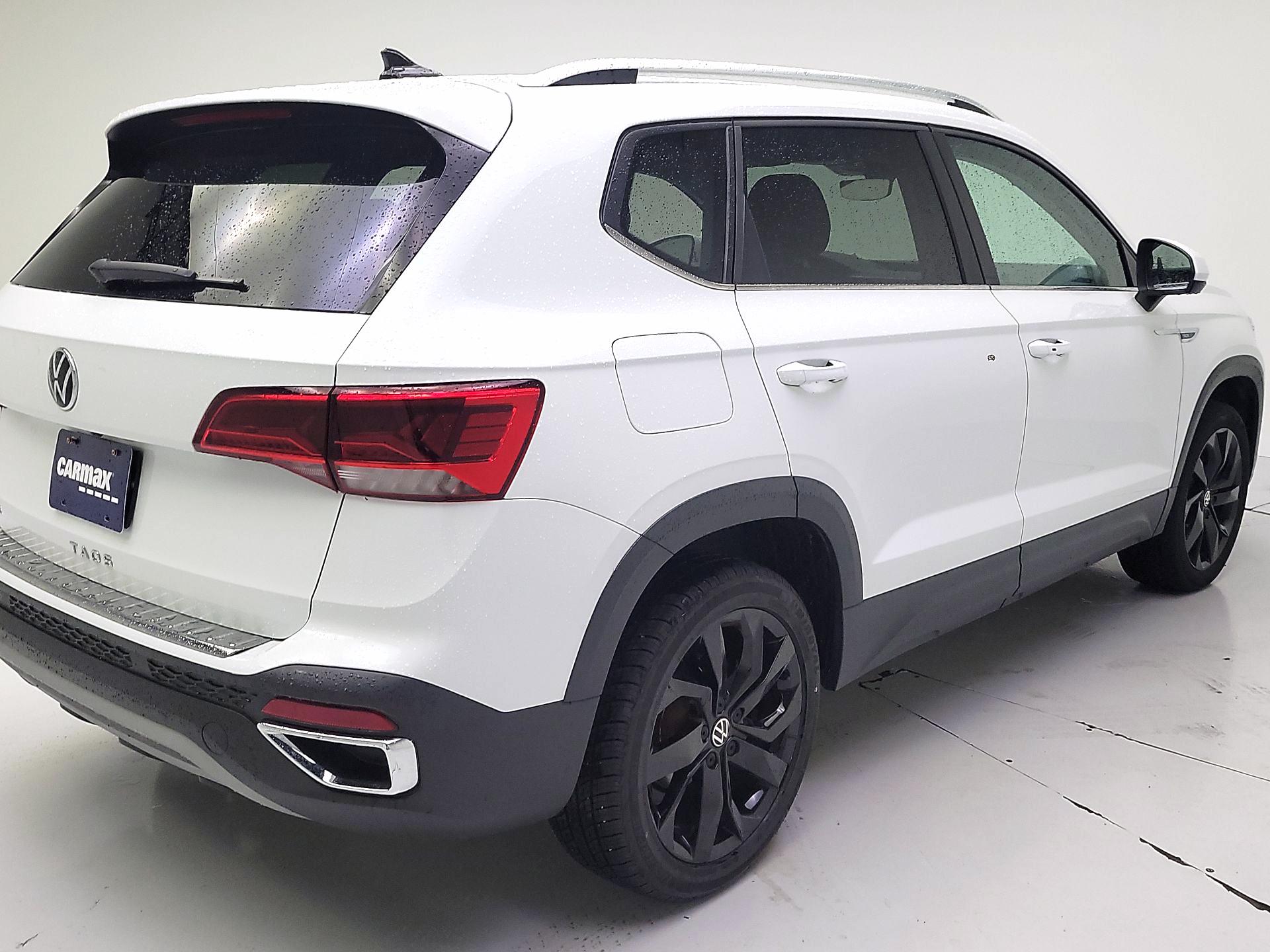 Thumbnail: 2023 Volkswagen Taos - 5