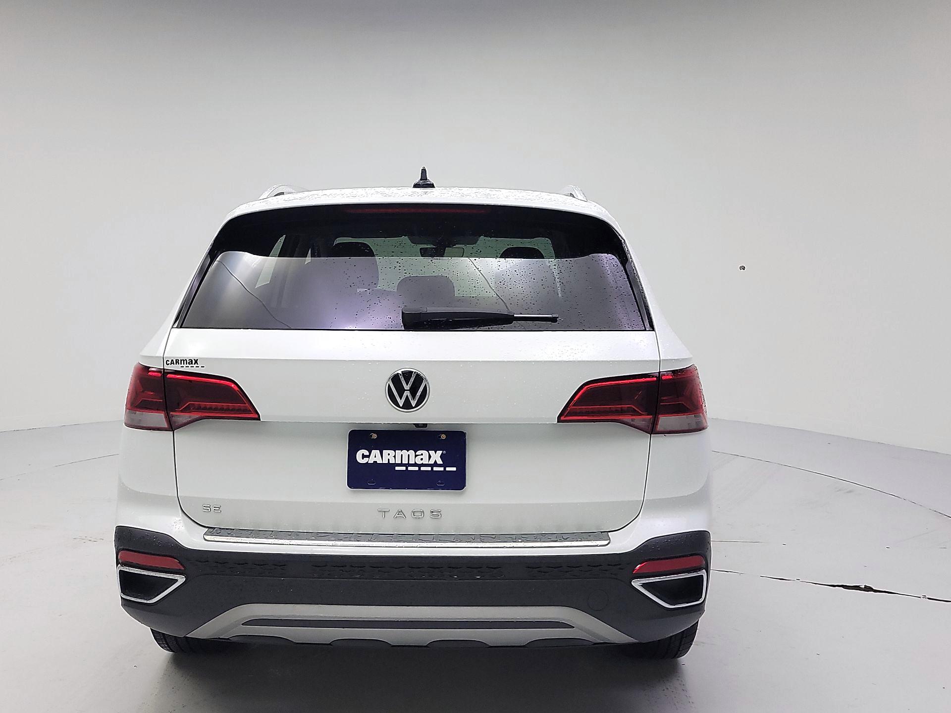 Thumbnail: 2023 Volkswagen Taos - 6
