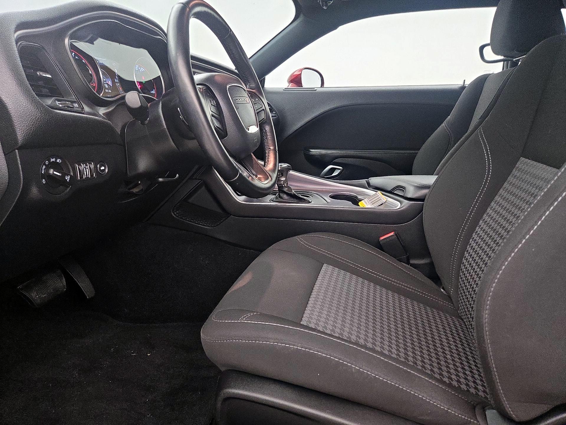 Thumbnail: 2020 Dodge Challenger - 11