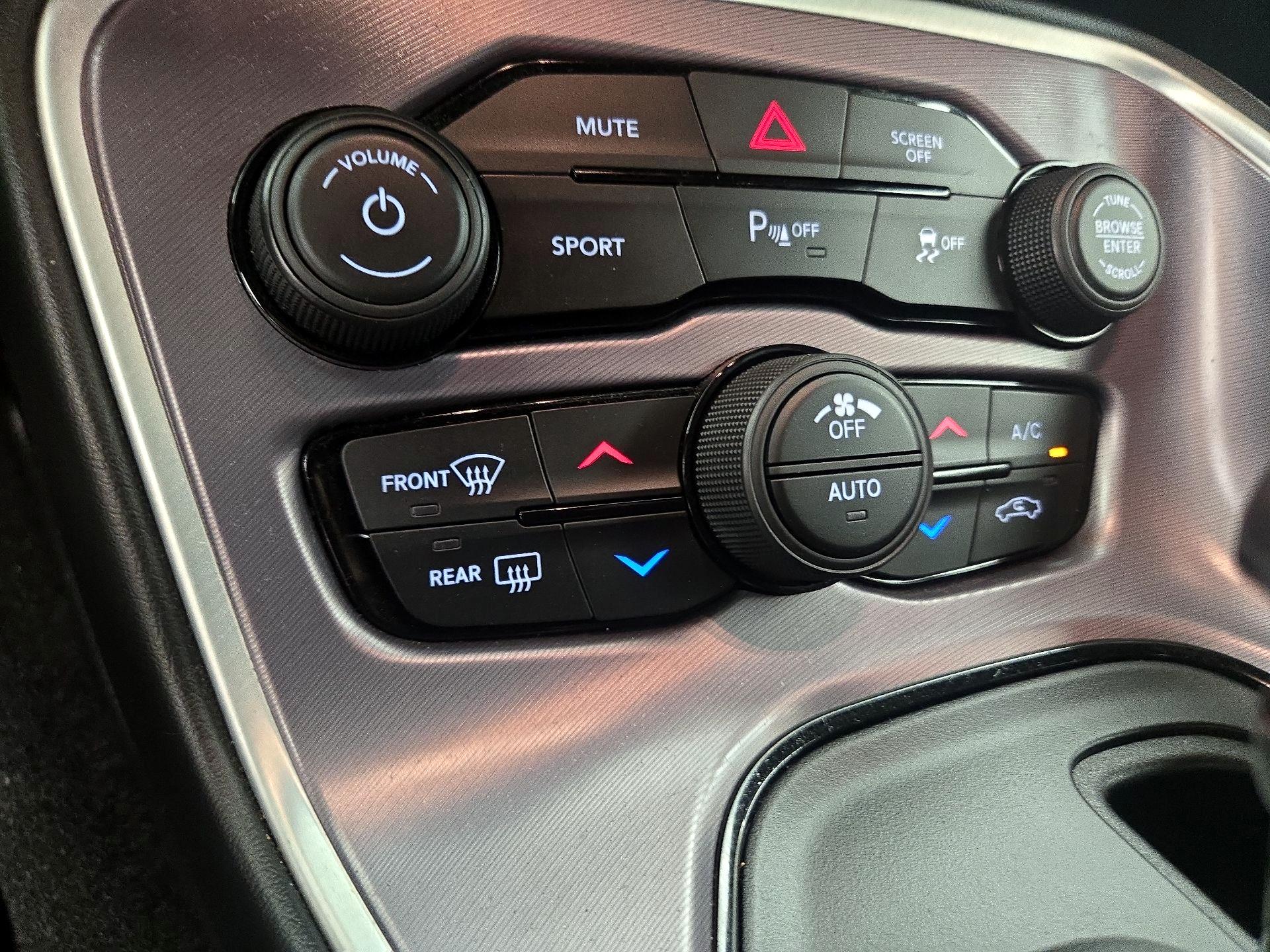 Thumbnail: 2020 Dodge Challenger - 16