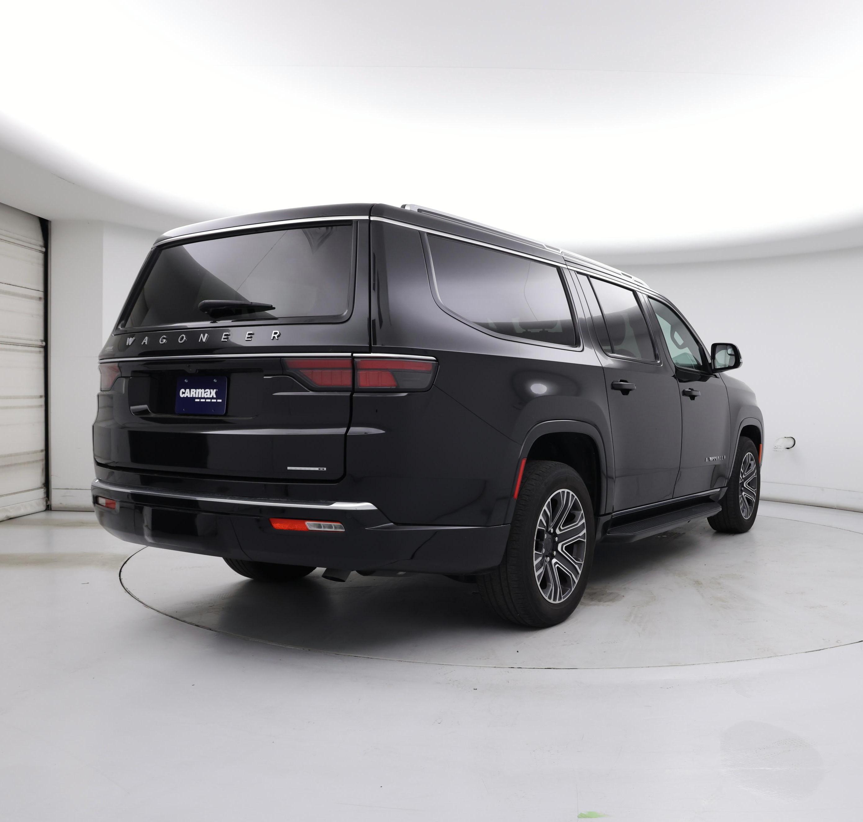 Thumbnail: 2024 Jeep Wagoneer - 8