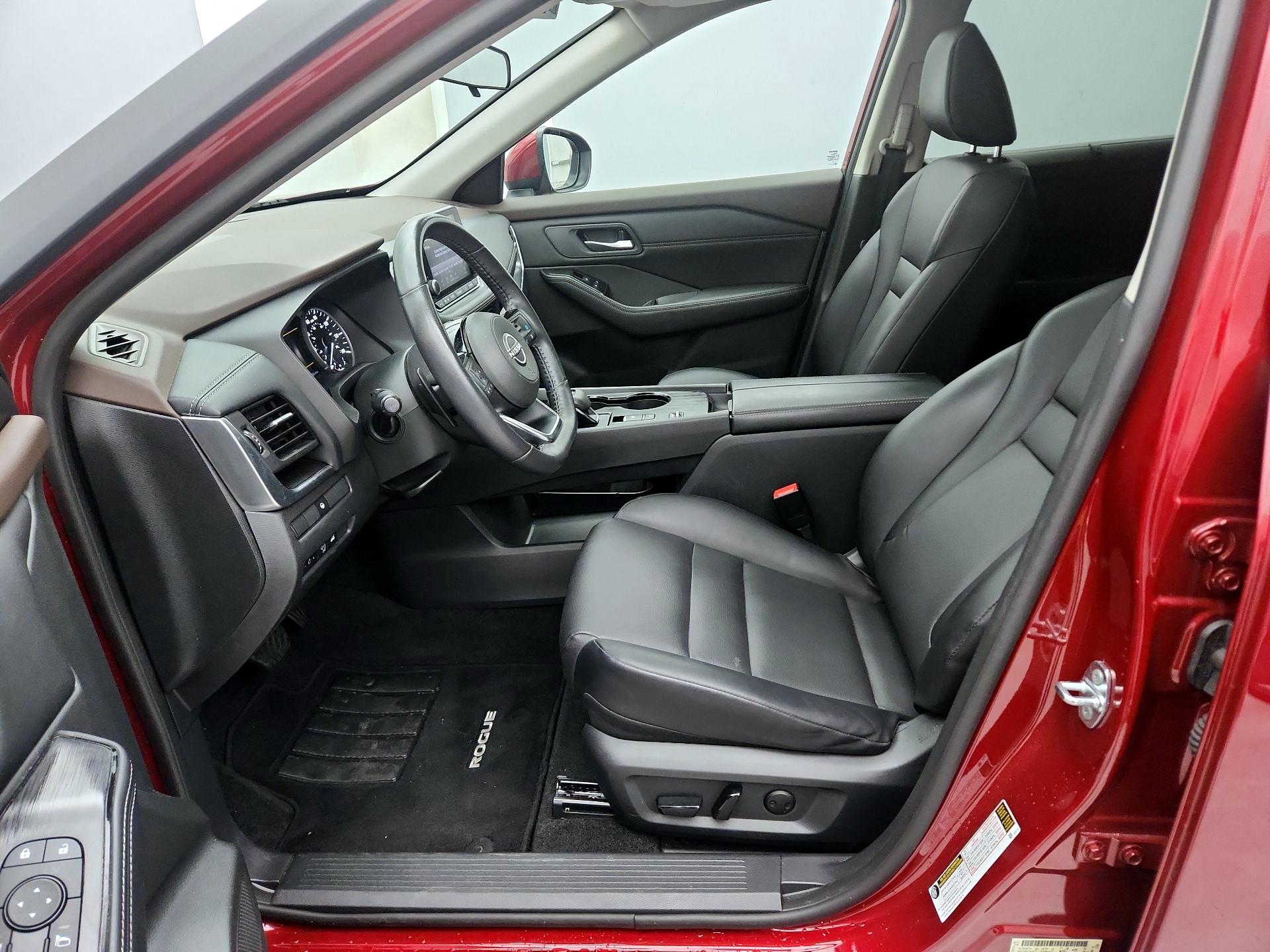 Thumbnail: 2023 Nissan Rogue - 11