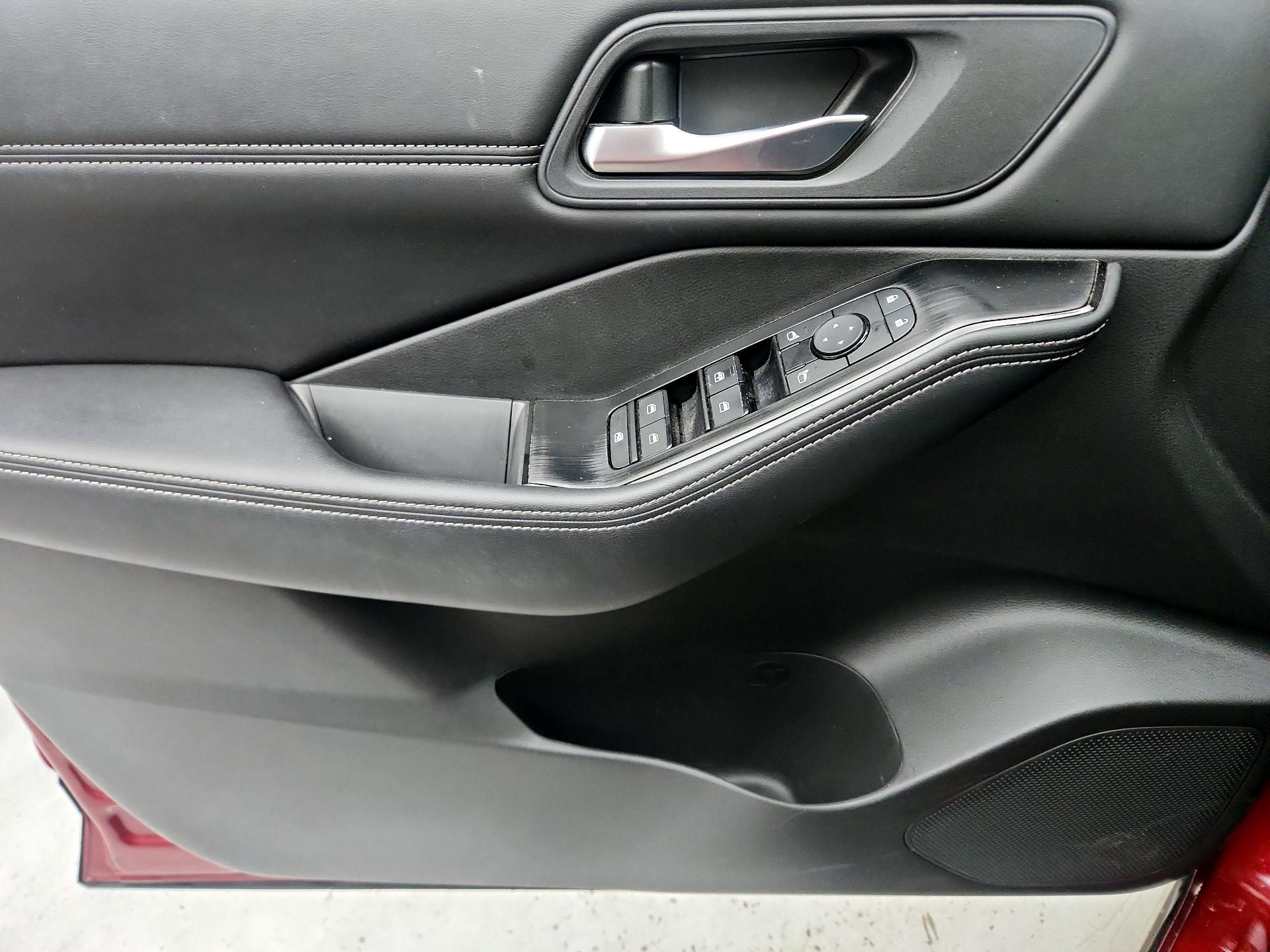 Thumbnail: 2023 Nissan Rogue - 12