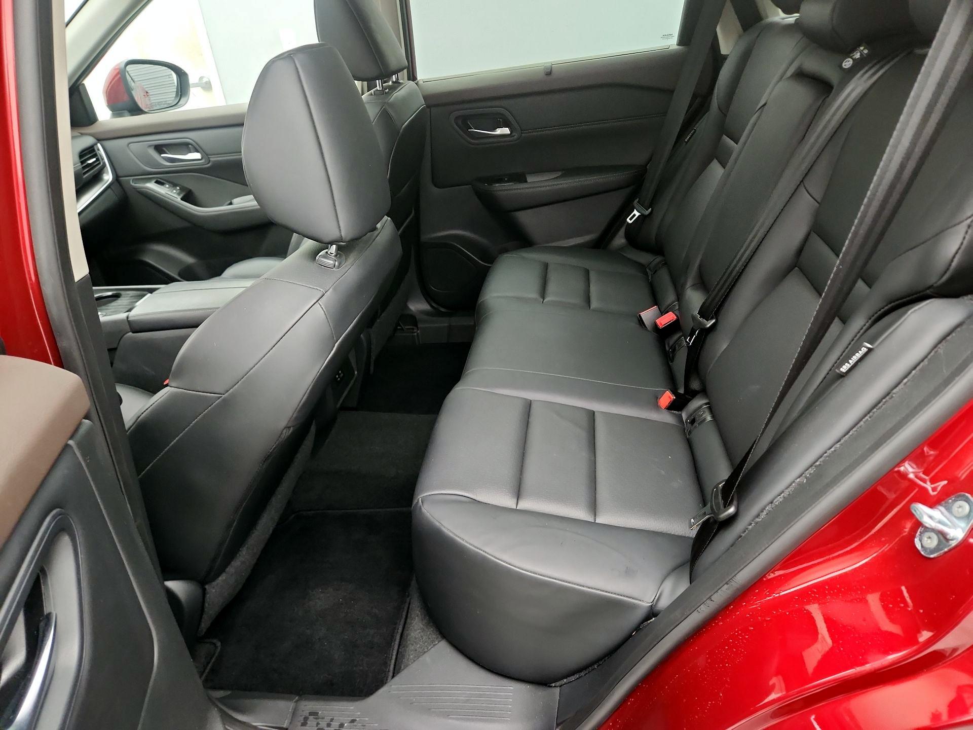 Thumbnail: 2023 Nissan Rogue - 20