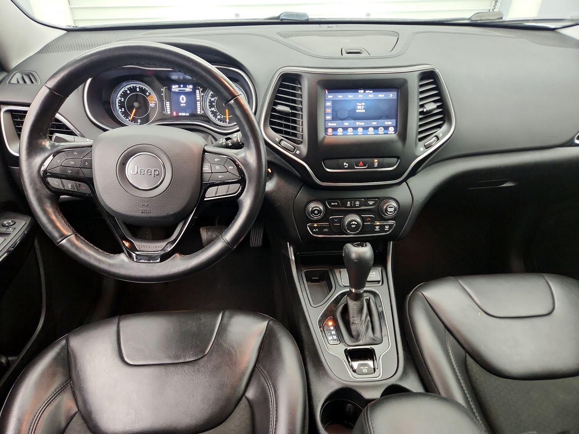 Thumbnail: 2021 Jeep Cherokee - 9