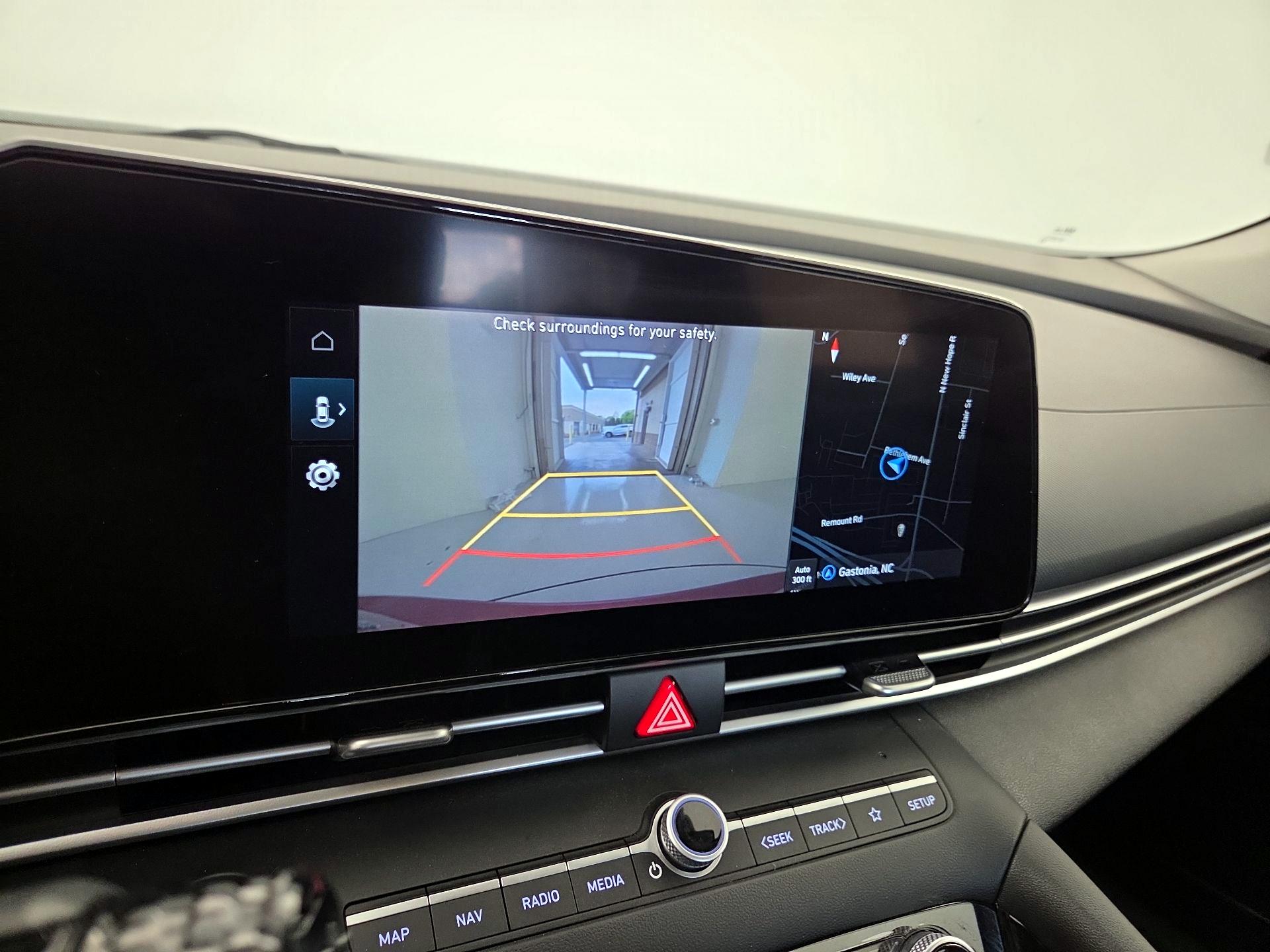 Thumbnail: 2023 Hyundai Elantra - 14