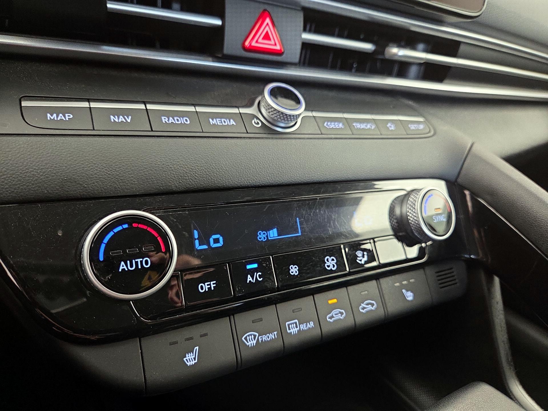 Thumbnail: 2023 Hyundai Elantra - 16