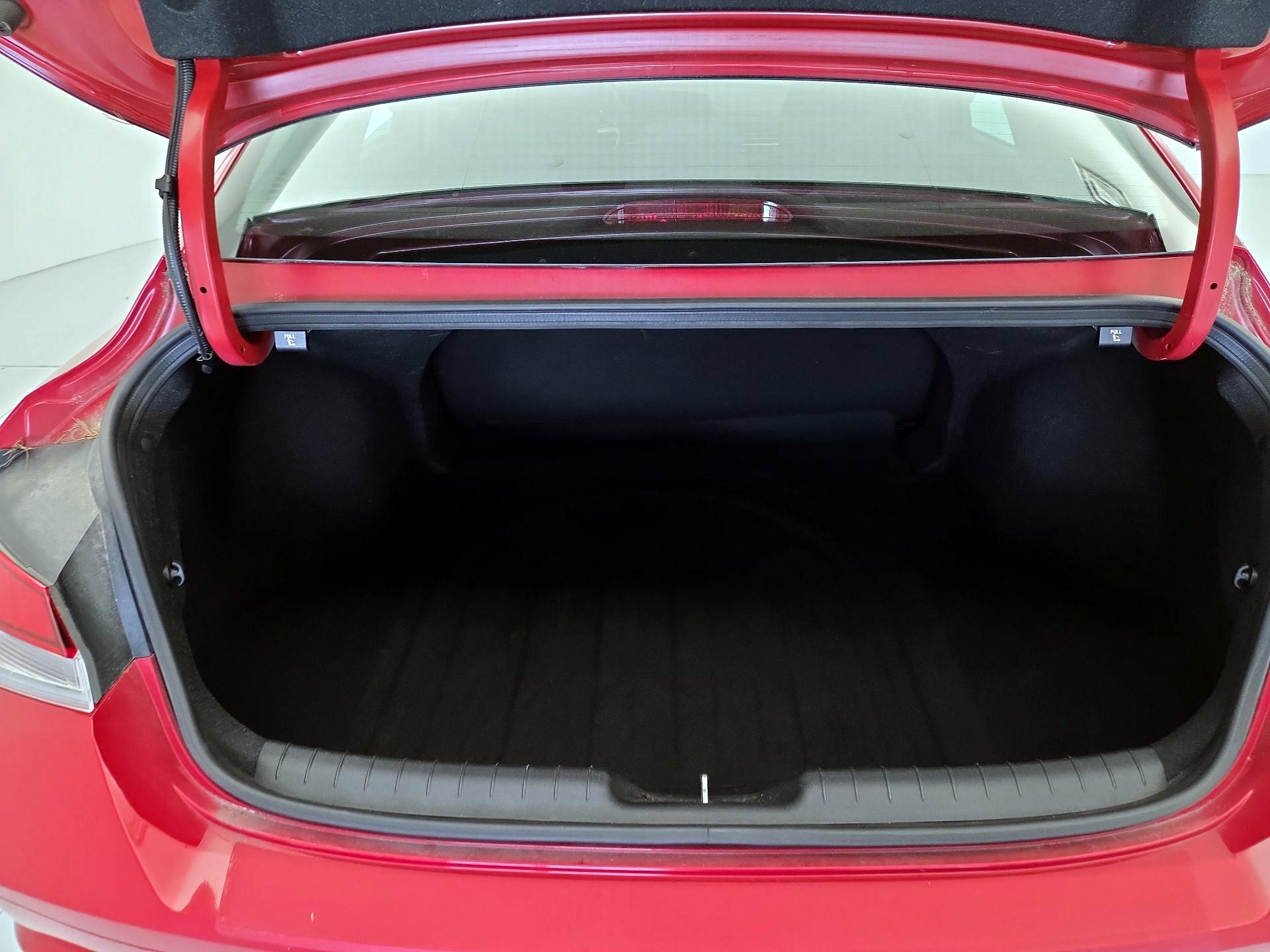 Thumbnail: 2023 Hyundai Elantra - 20