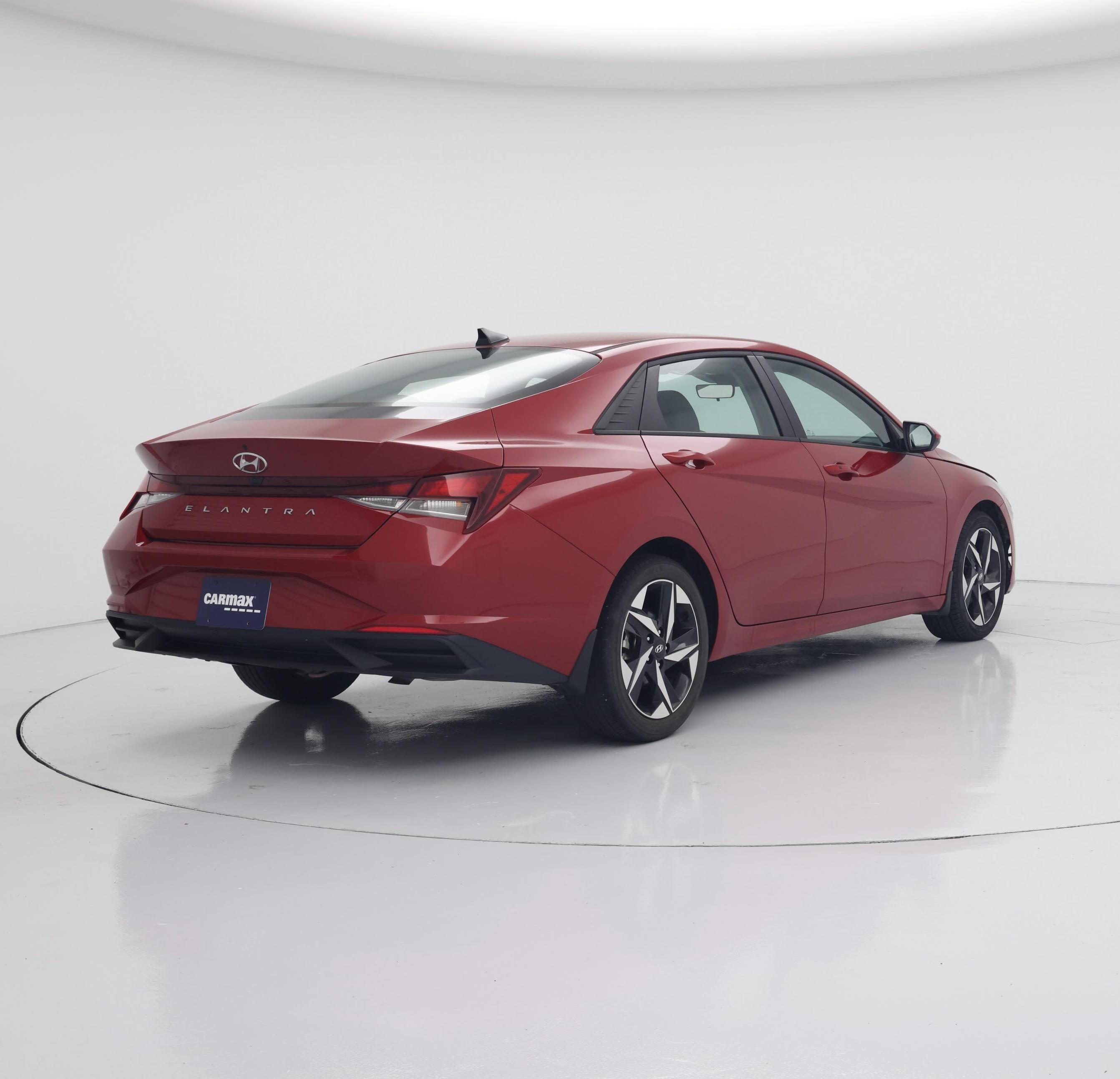 Thumbnail: 2023 Hyundai Elantra - 8