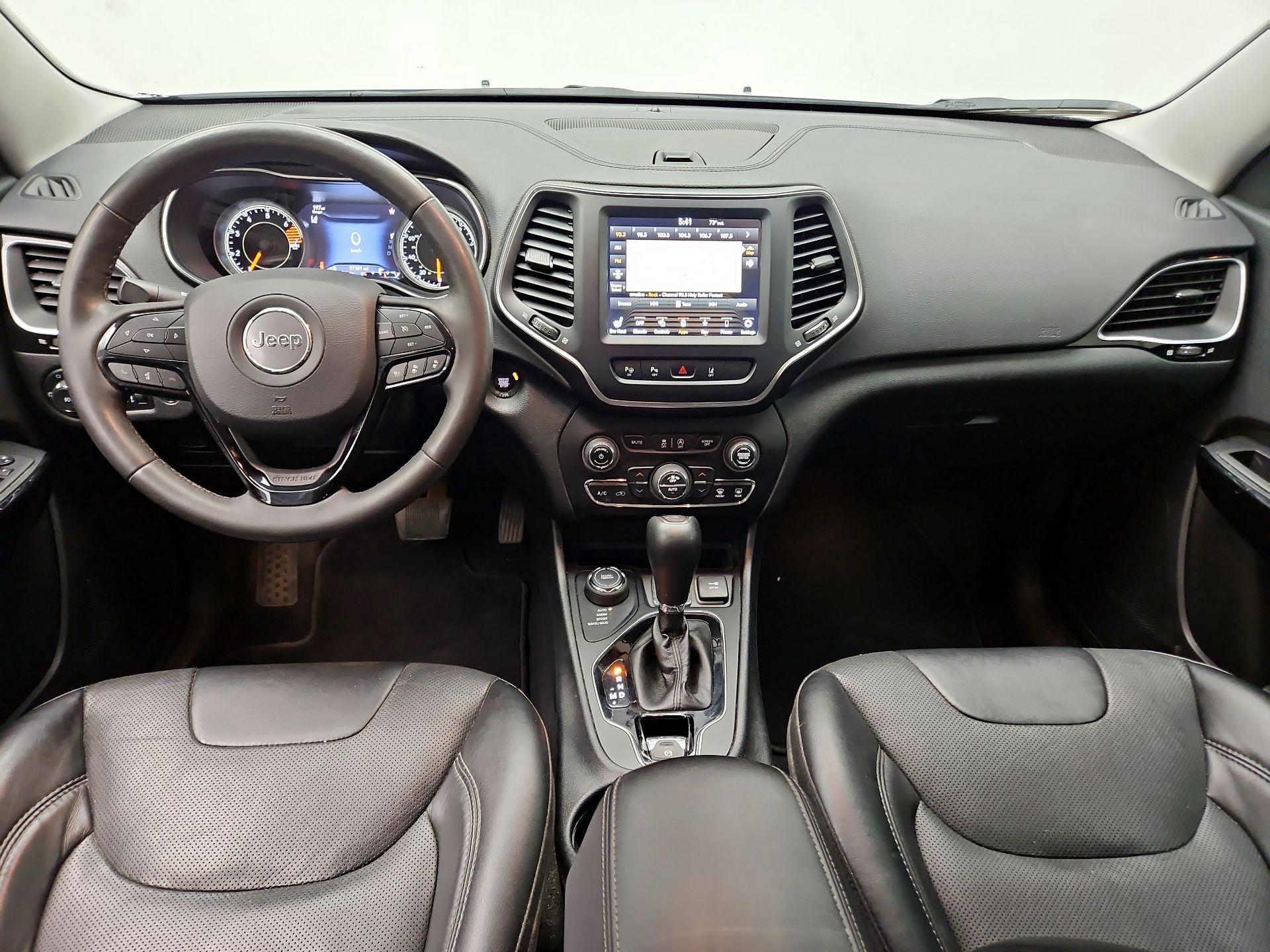 Thumbnail: 2023 Jeep Cherokee - 8