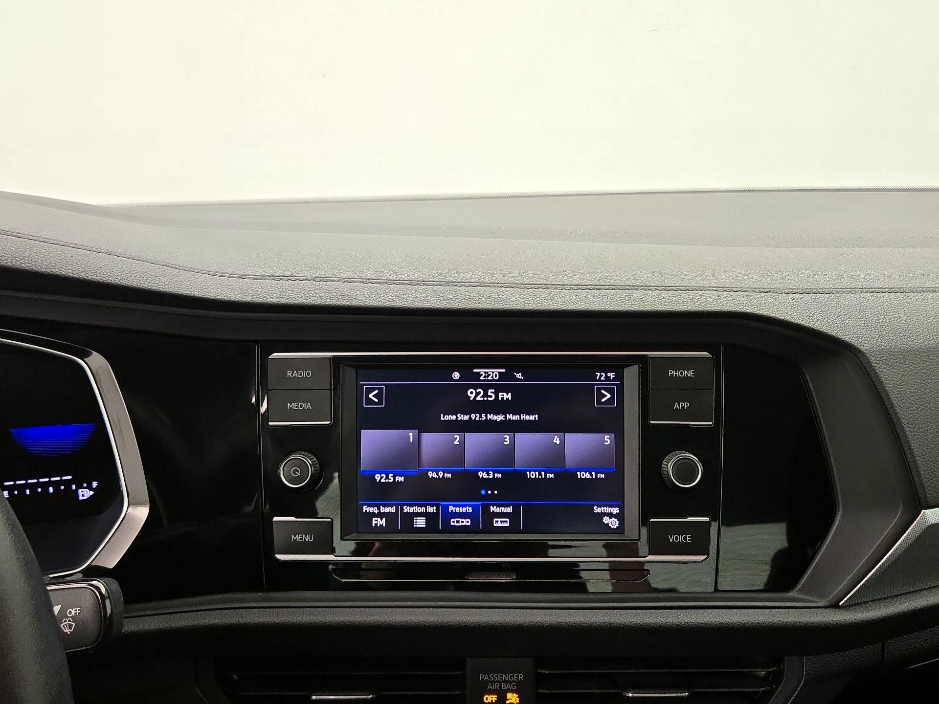 Thumbnail: 2024 Volkswagen Jetta - 15